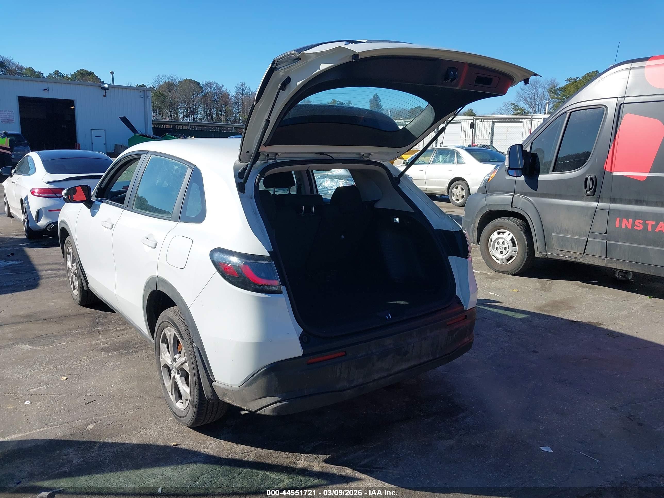 HONDA HR-V image 3