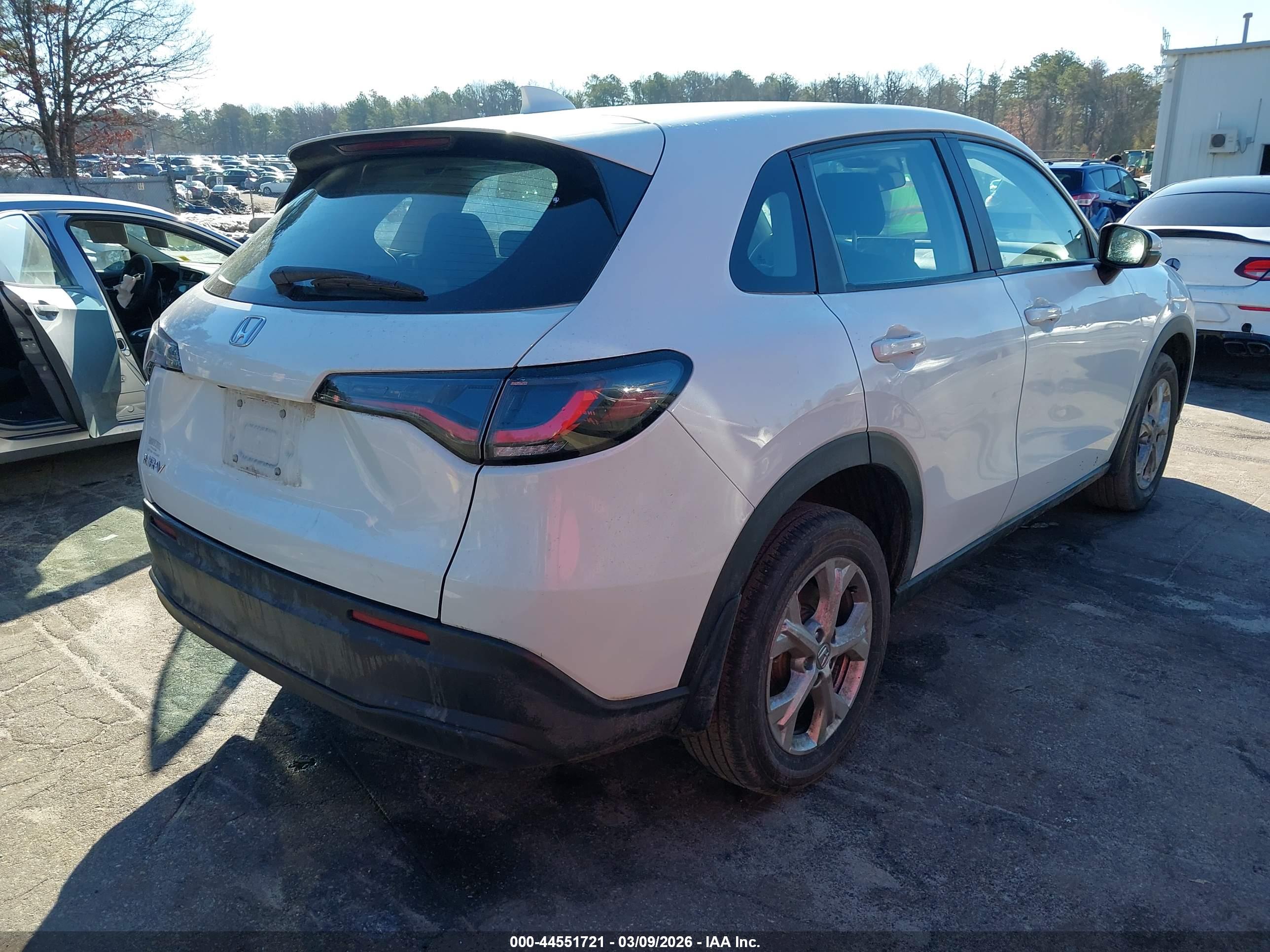 HONDA HR-V image 4