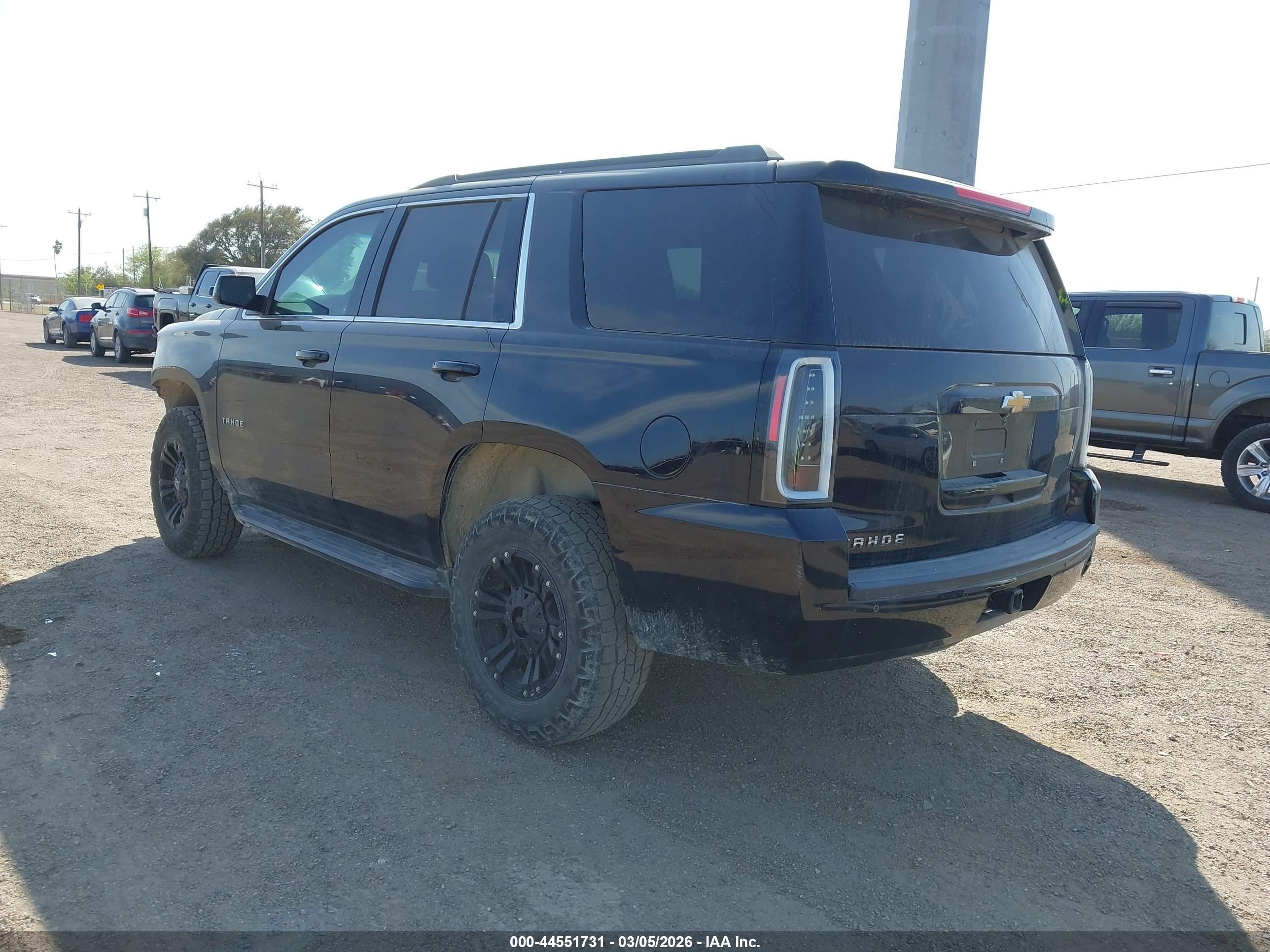 CHEVROLET TAHOE image 3