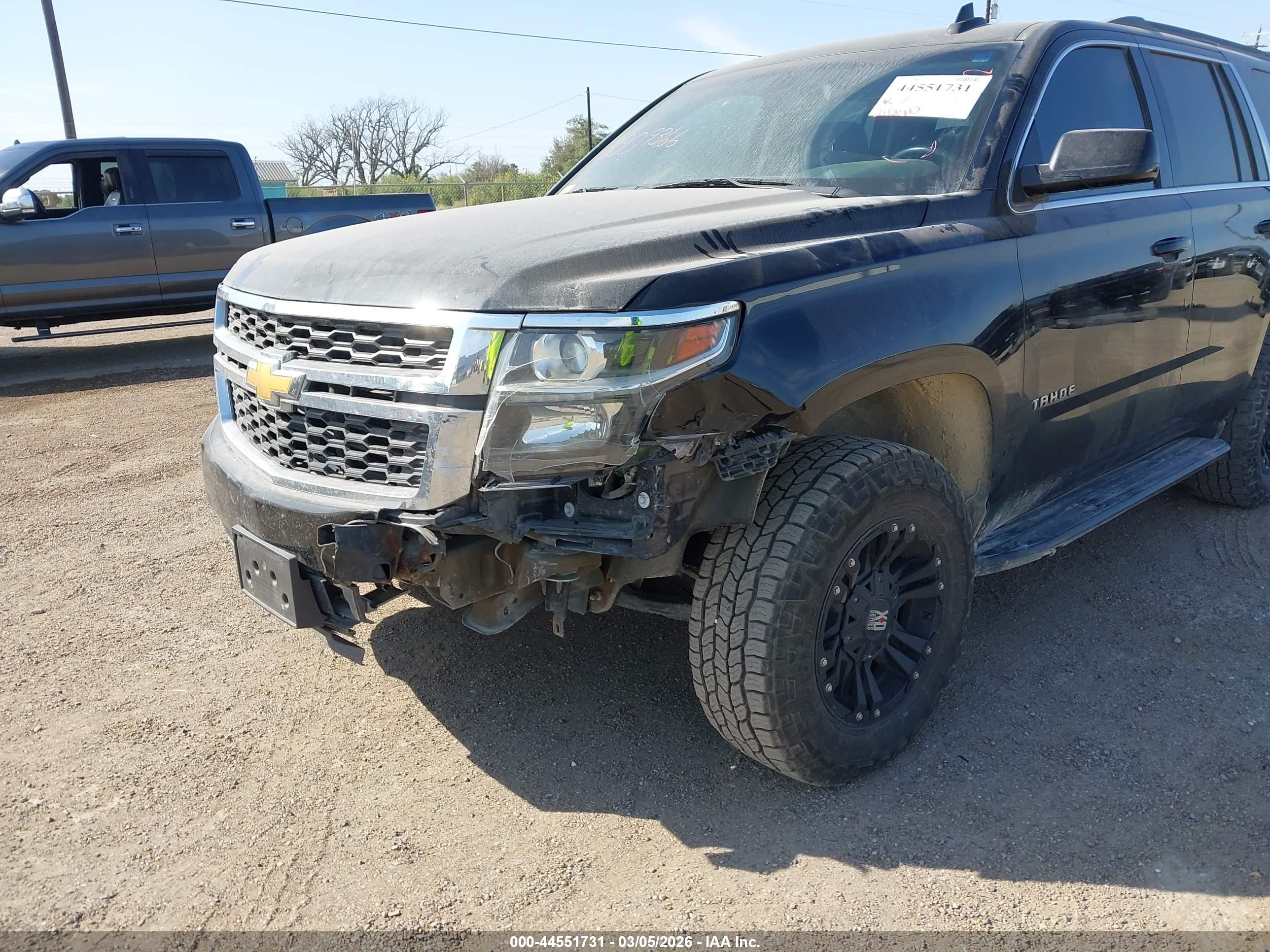 CHEVROLET TAHOE image 6