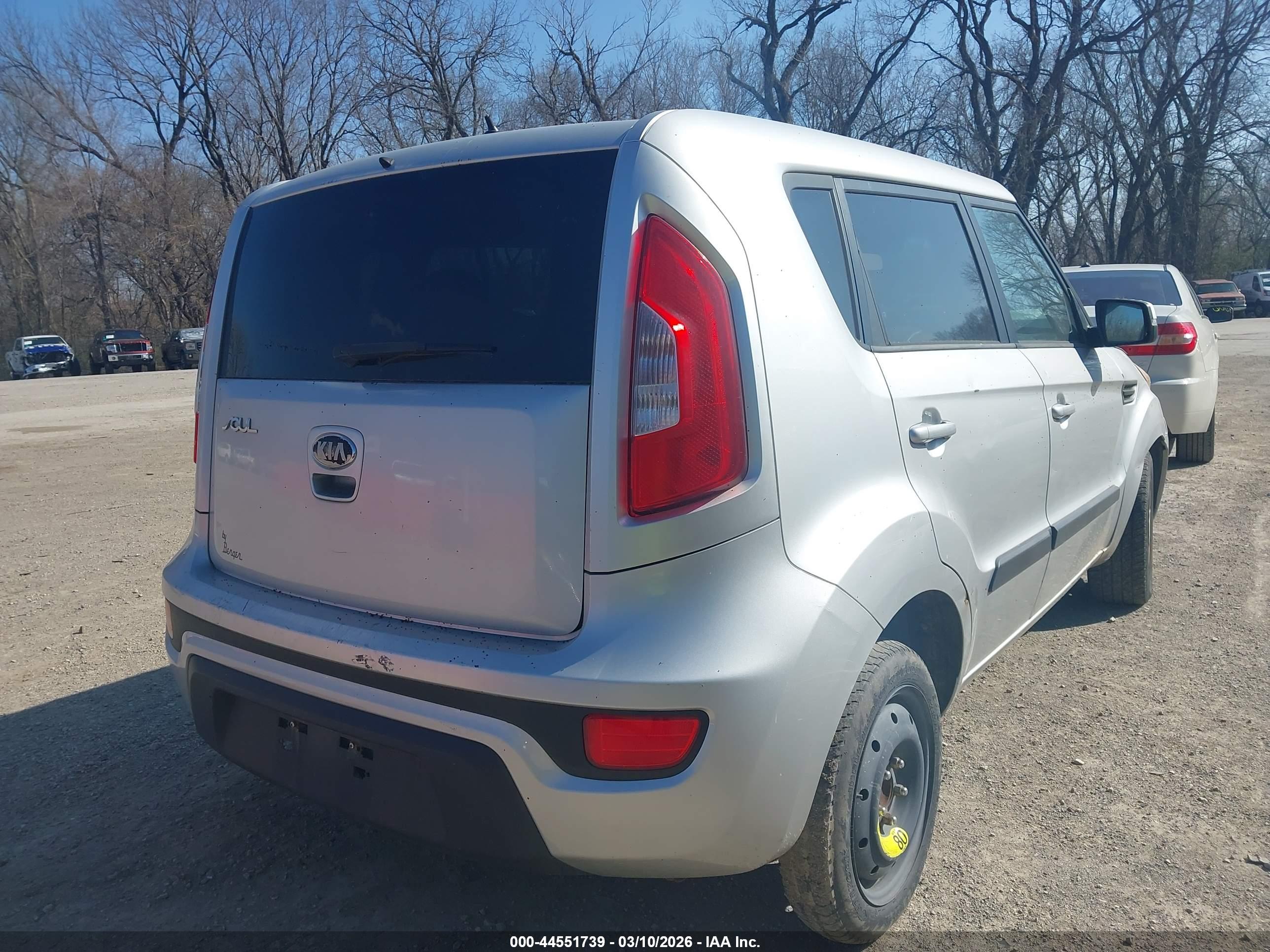 KIA SOUL image 4