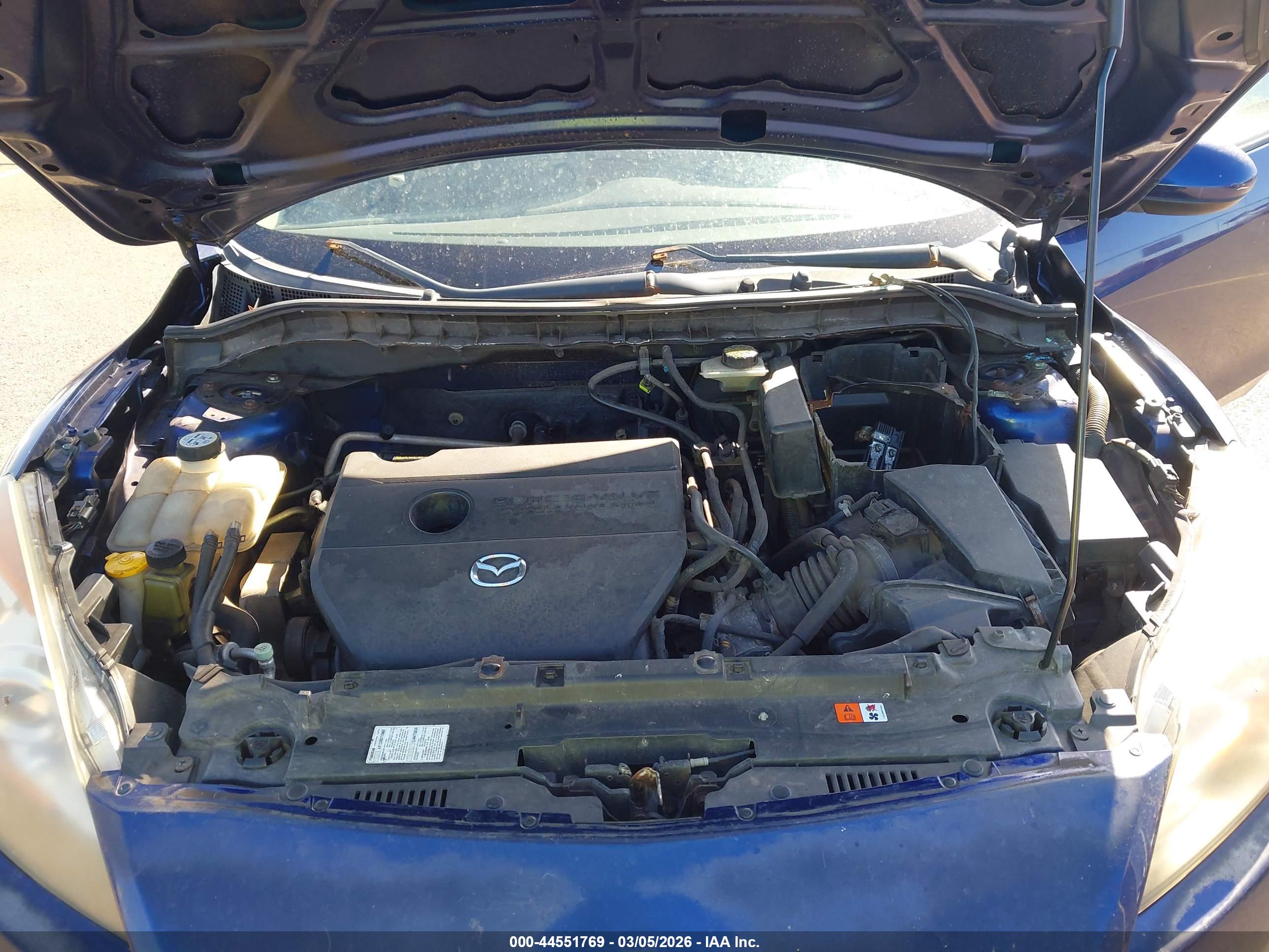 MAZDA MAZDA3 image 10