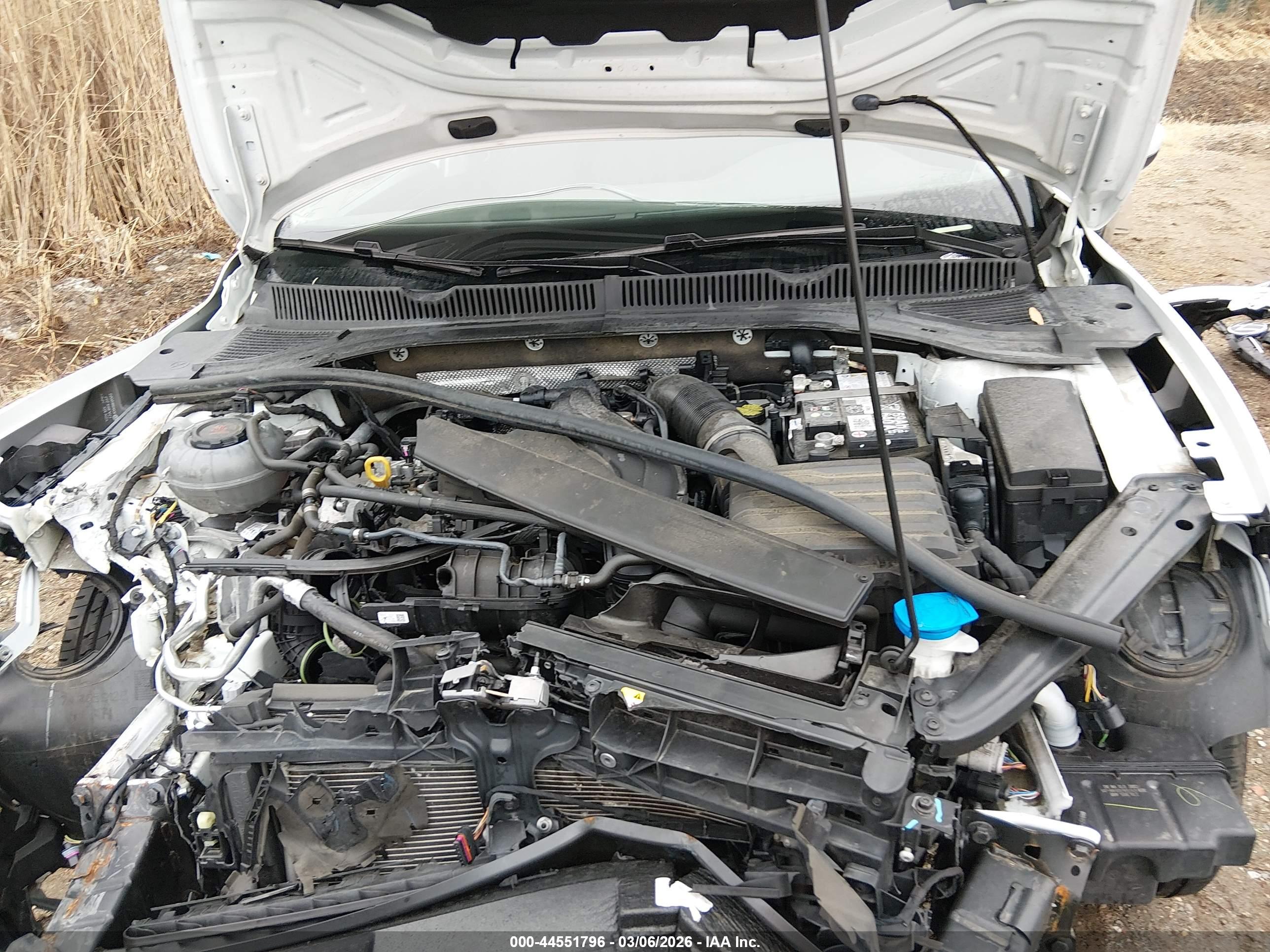 VOLKSWAGEN JETTA image 10