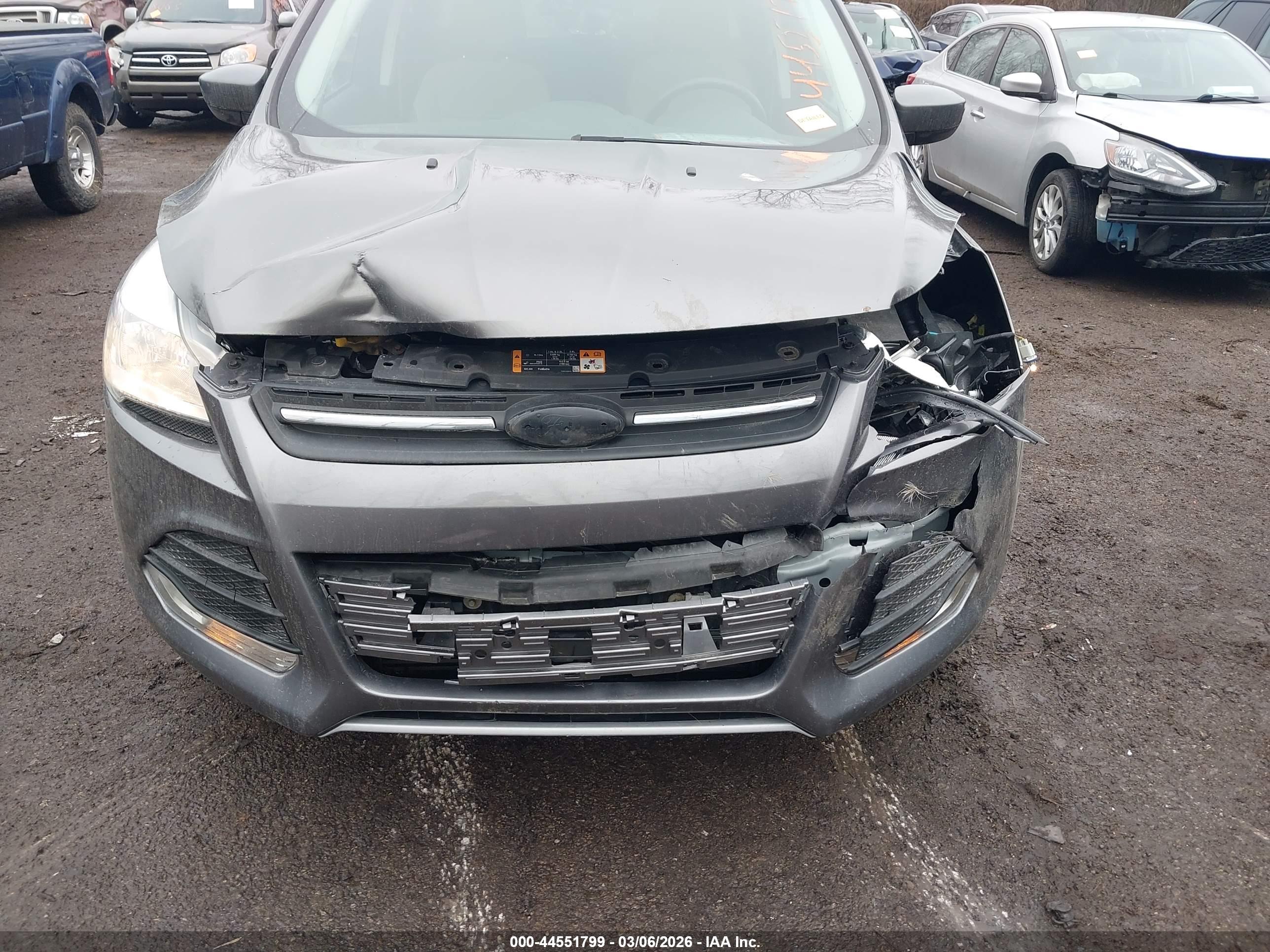 FORD ESCAPE image 6