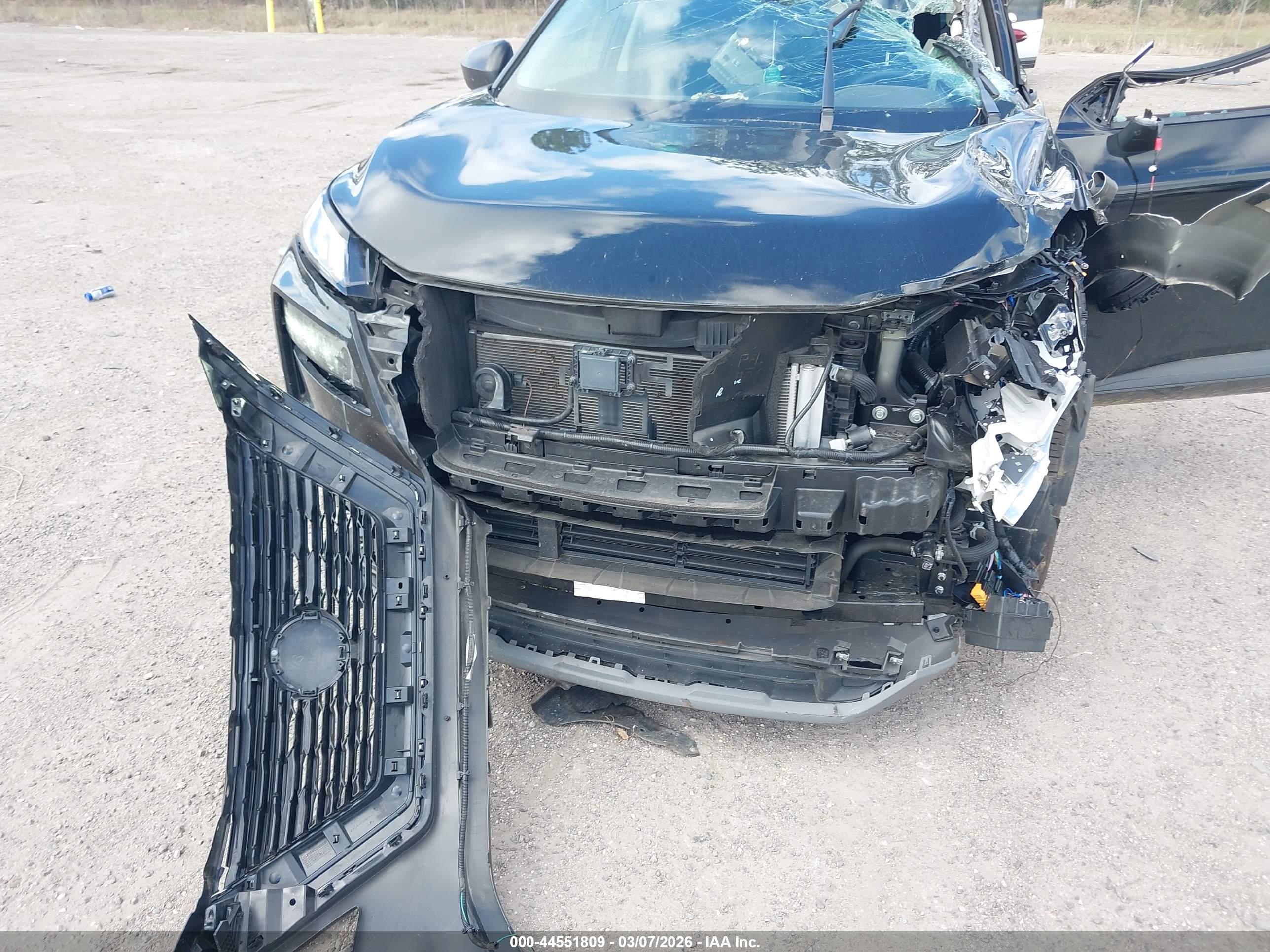 NISSAN ROGUE image 6