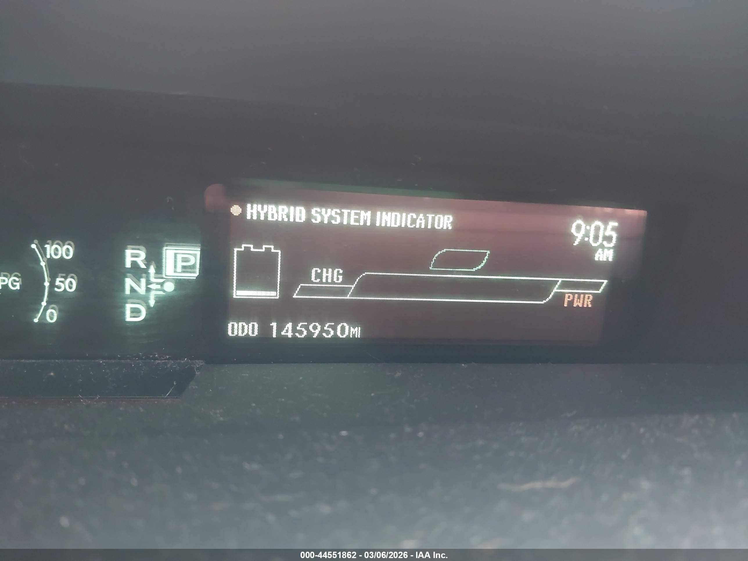 TOYOTA PRIUS image 7