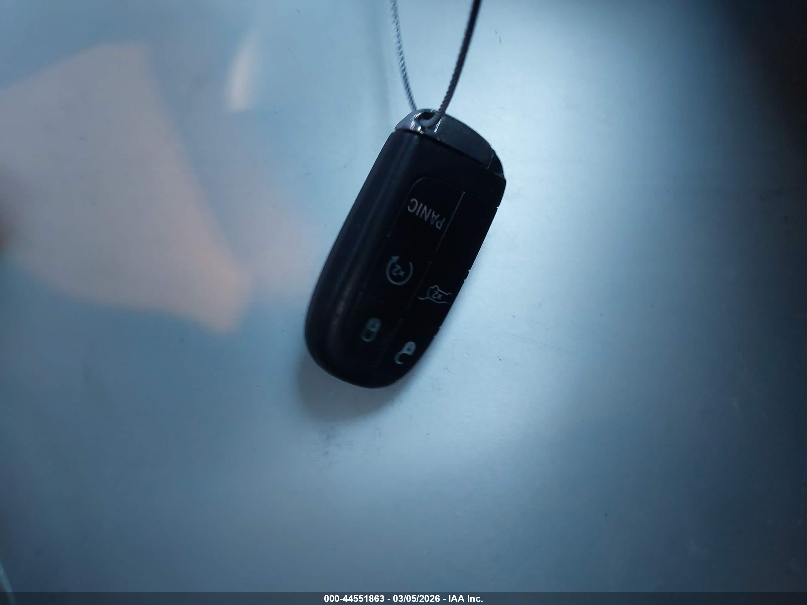 JEEP GRAND image 11