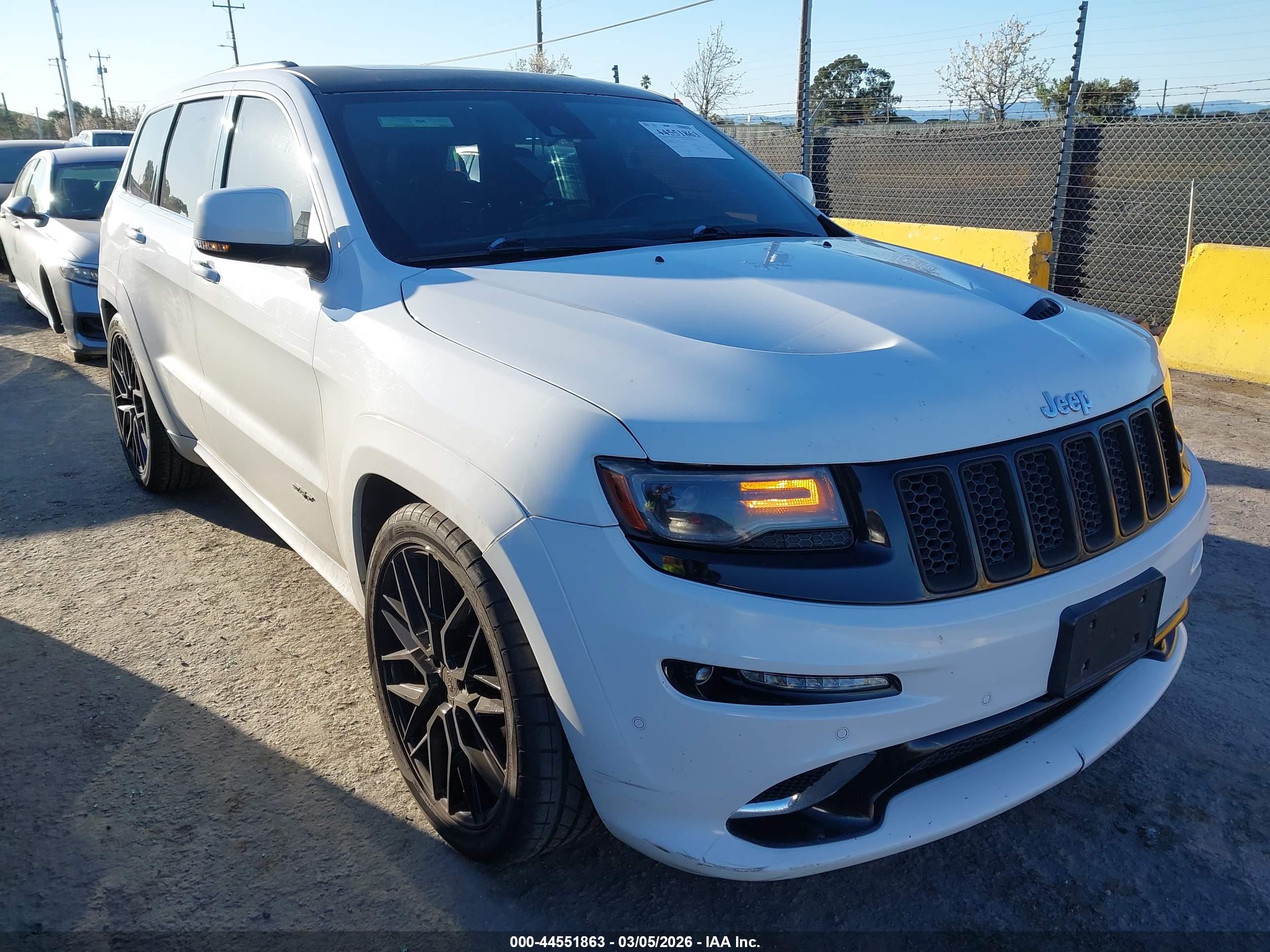 JEEP GRAND image 6