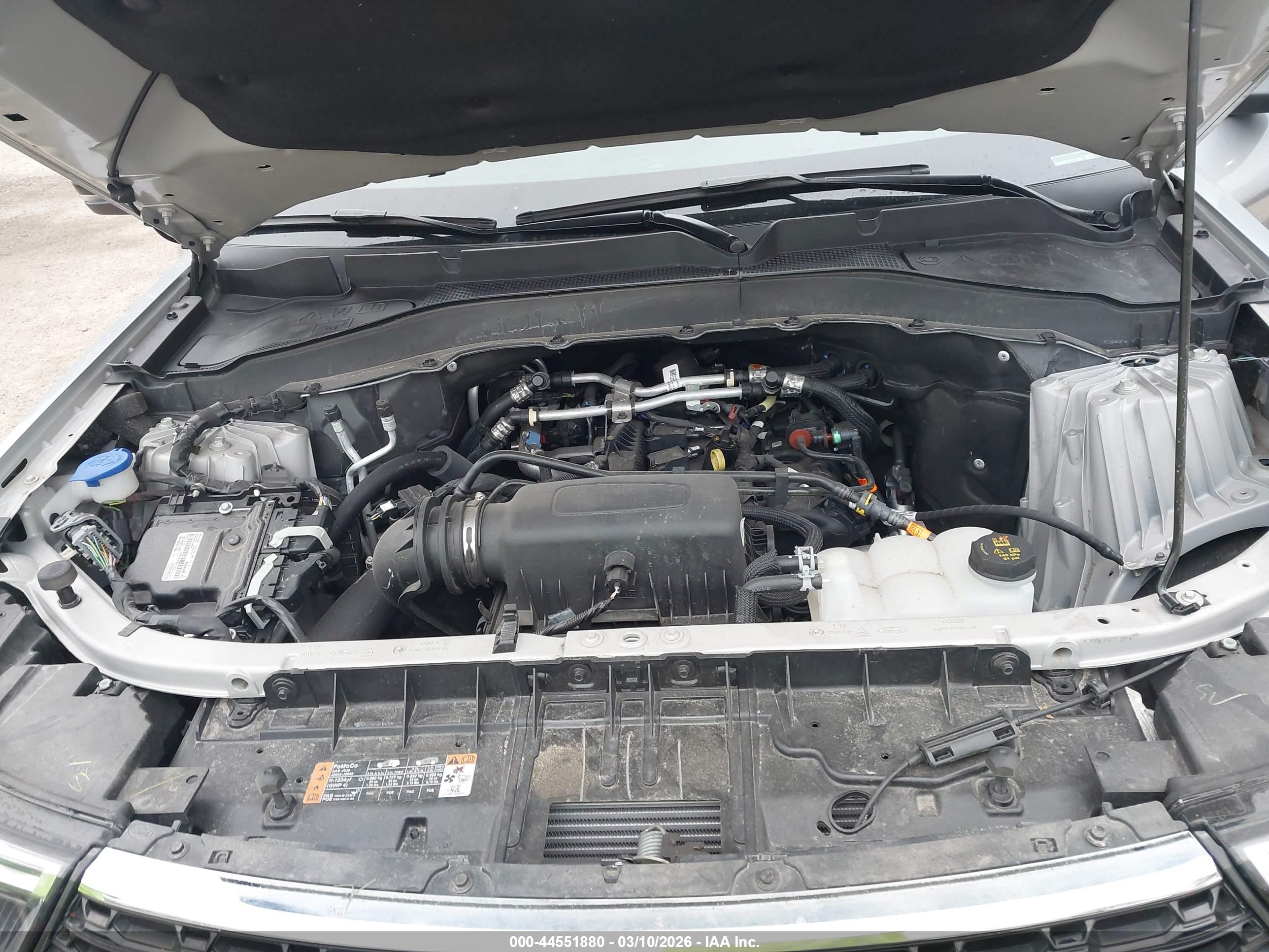 FORD EXPLORER image 10