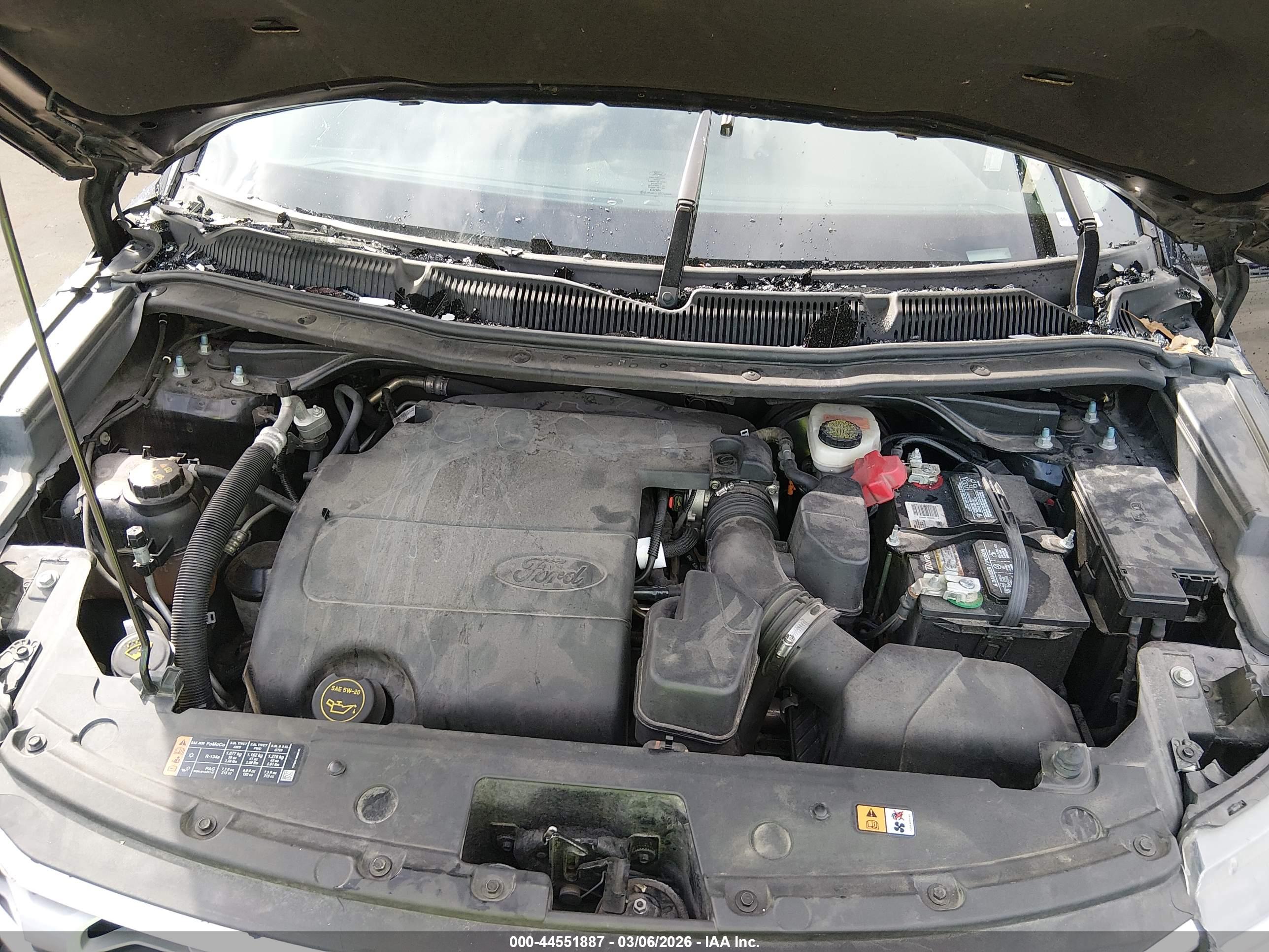 FORD EXPLORER image 10