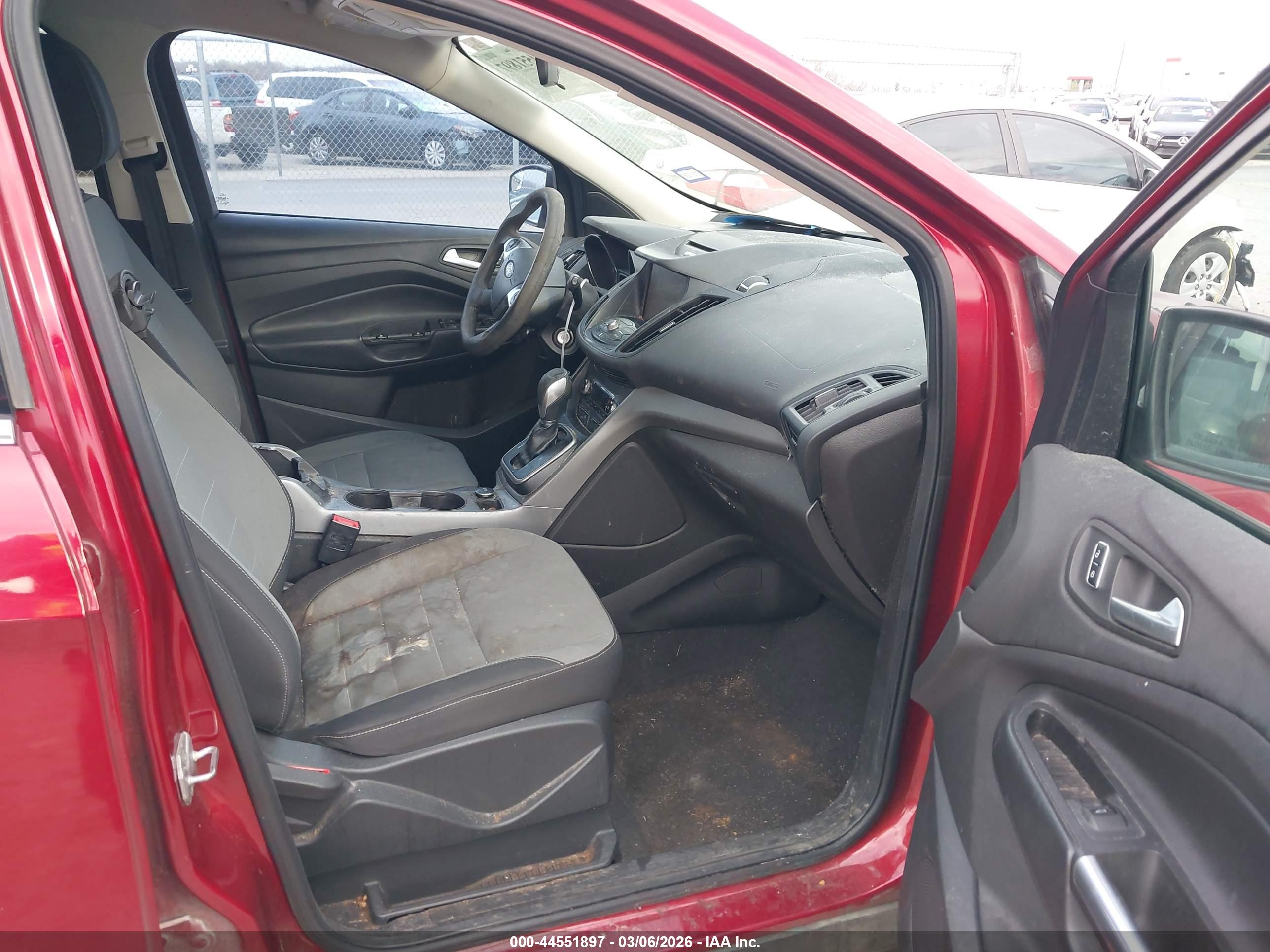 FORD ESCAPE image 5