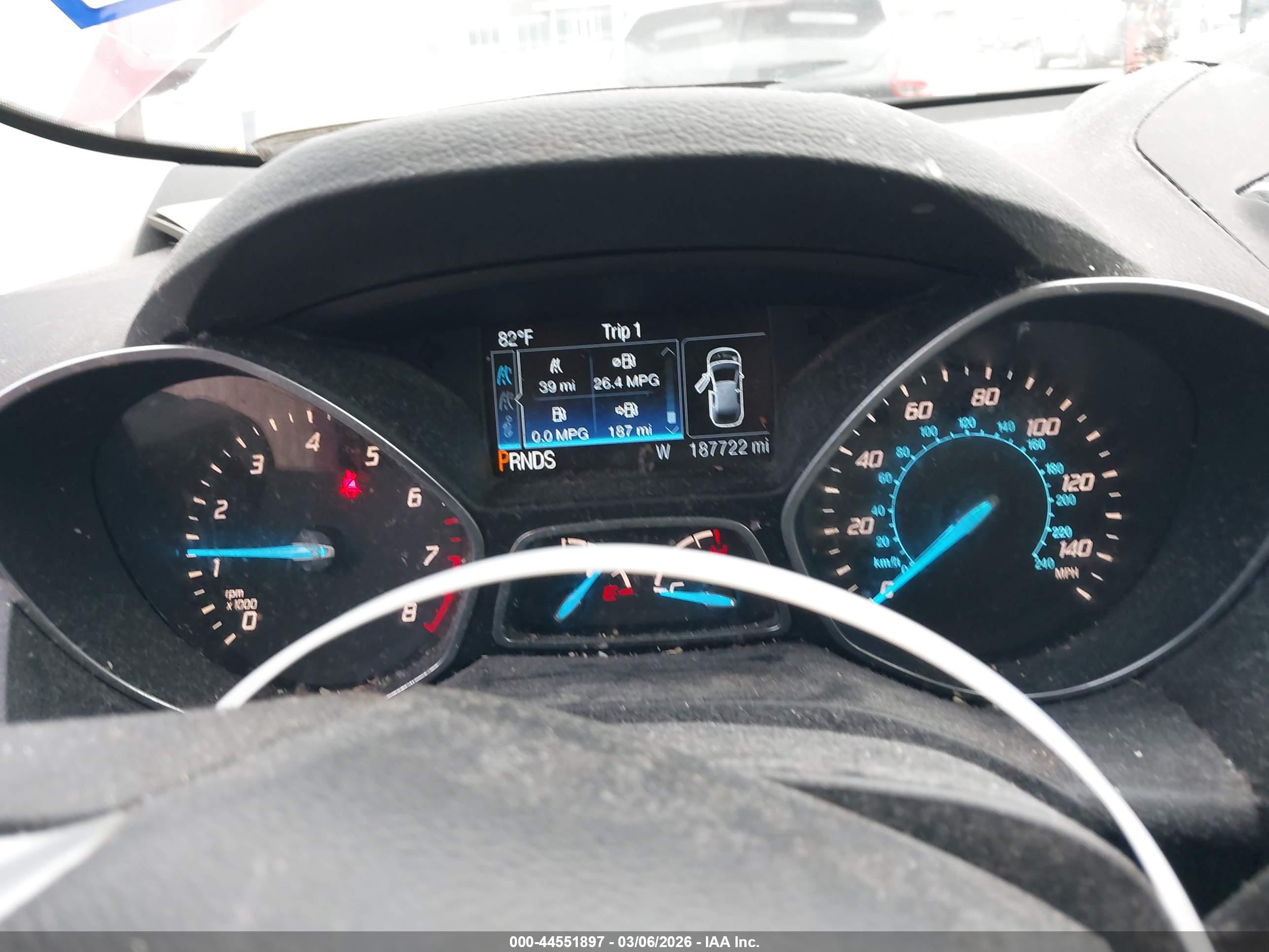 FORD ESCAPE image 7