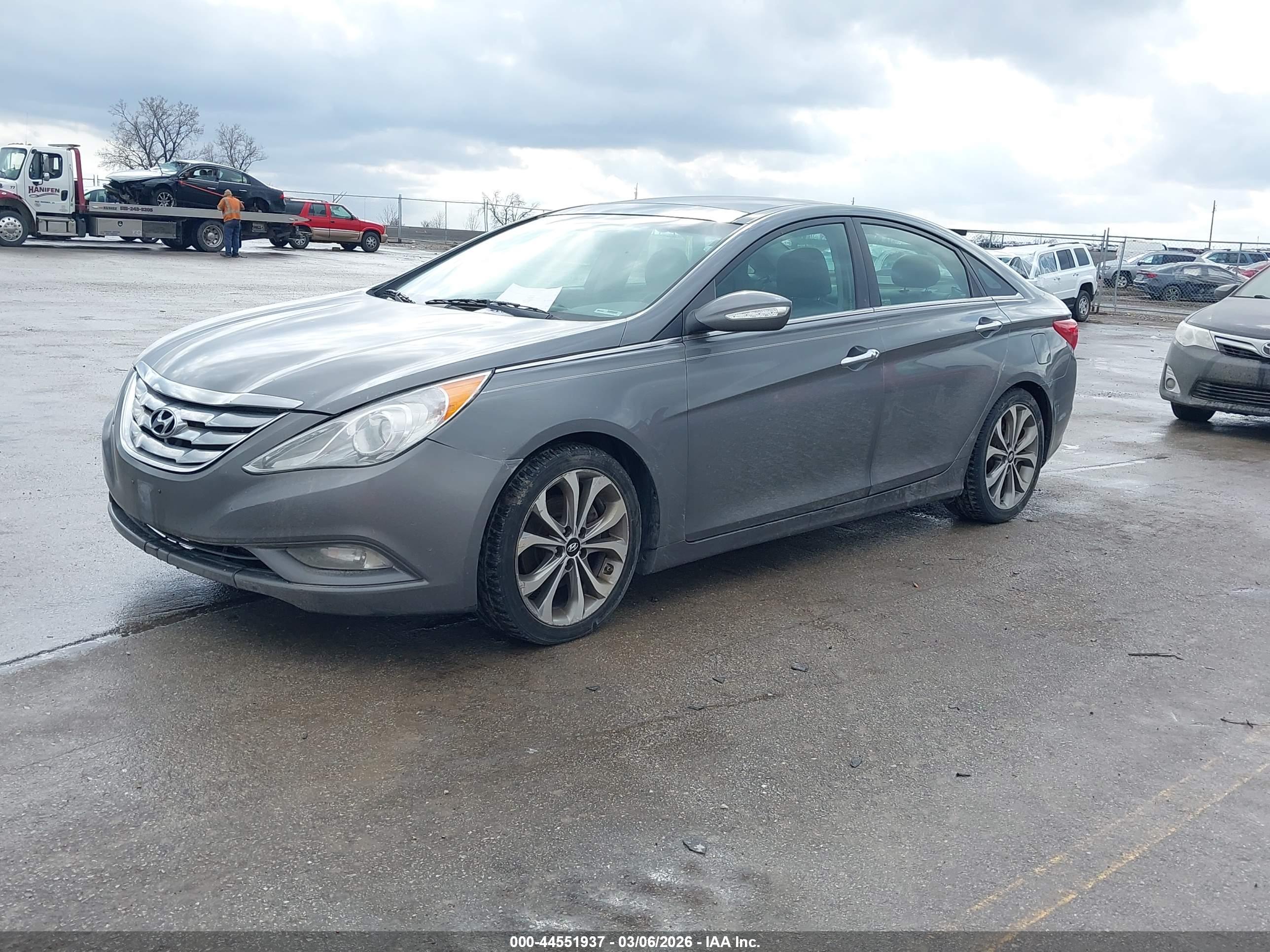 HYUNDAI SONATA image 2