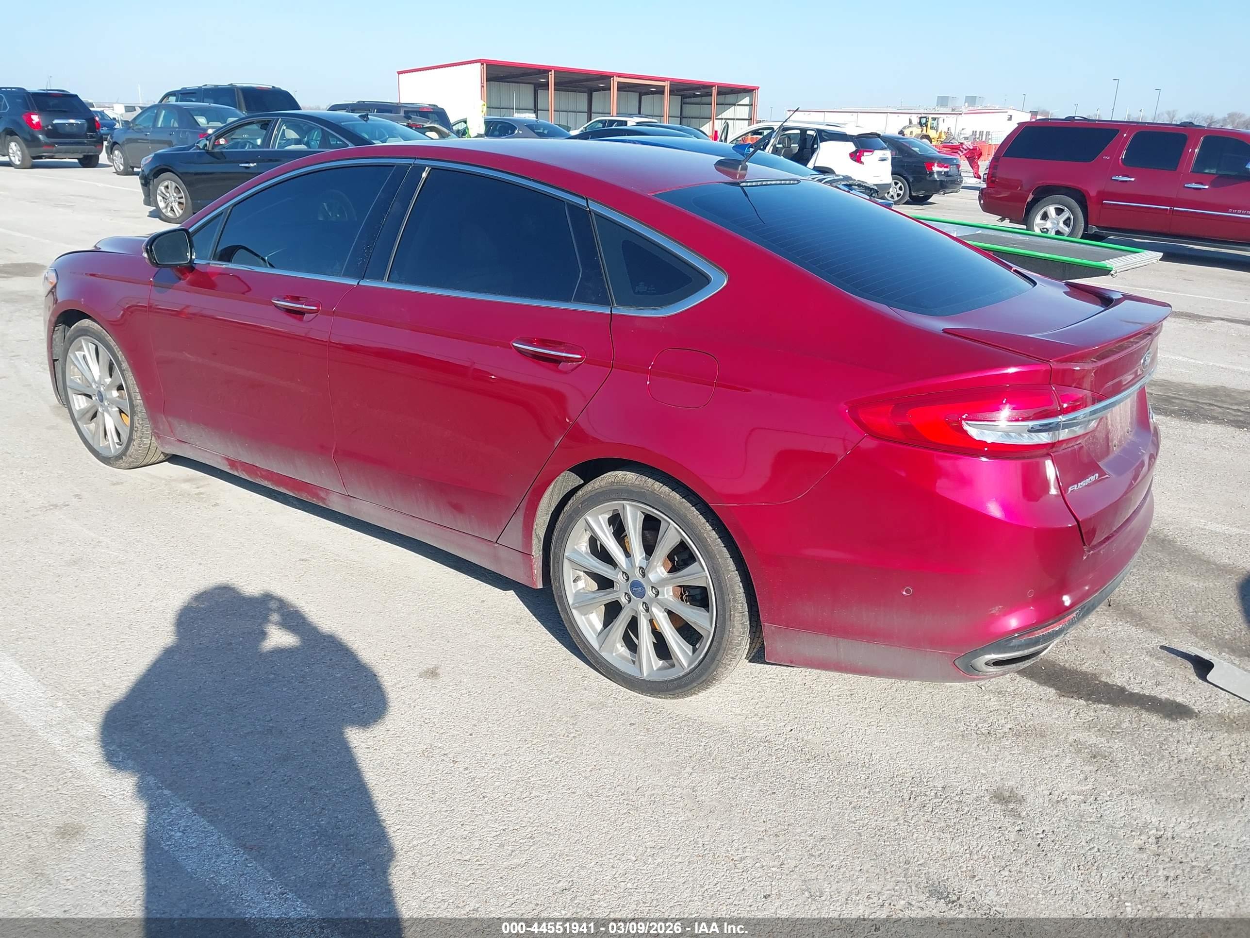 FORD FUSION image 3