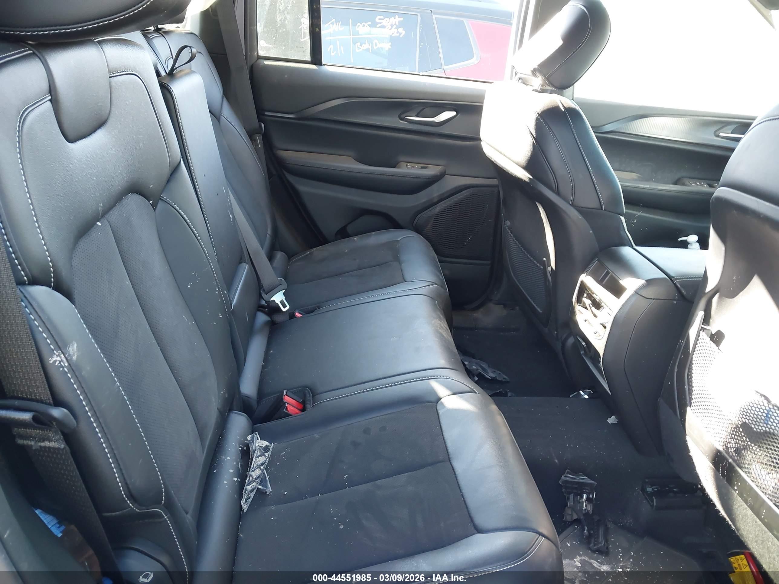 JEEP GRAND image 8