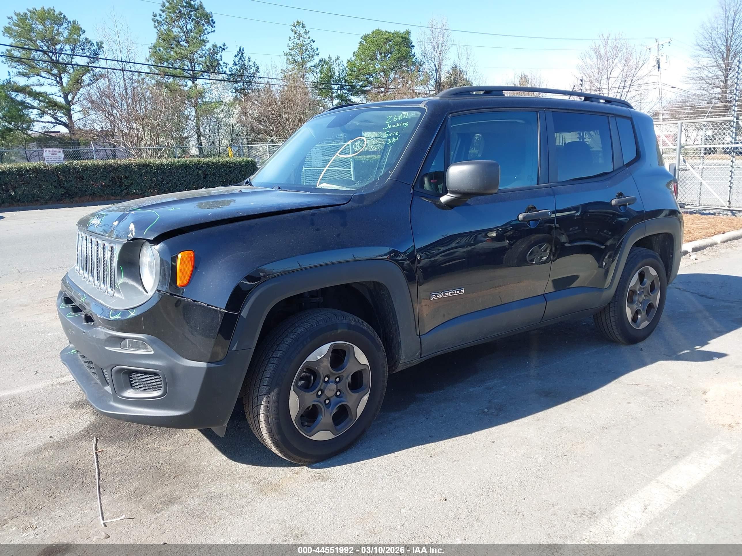 JEEP RENEGADE image 2