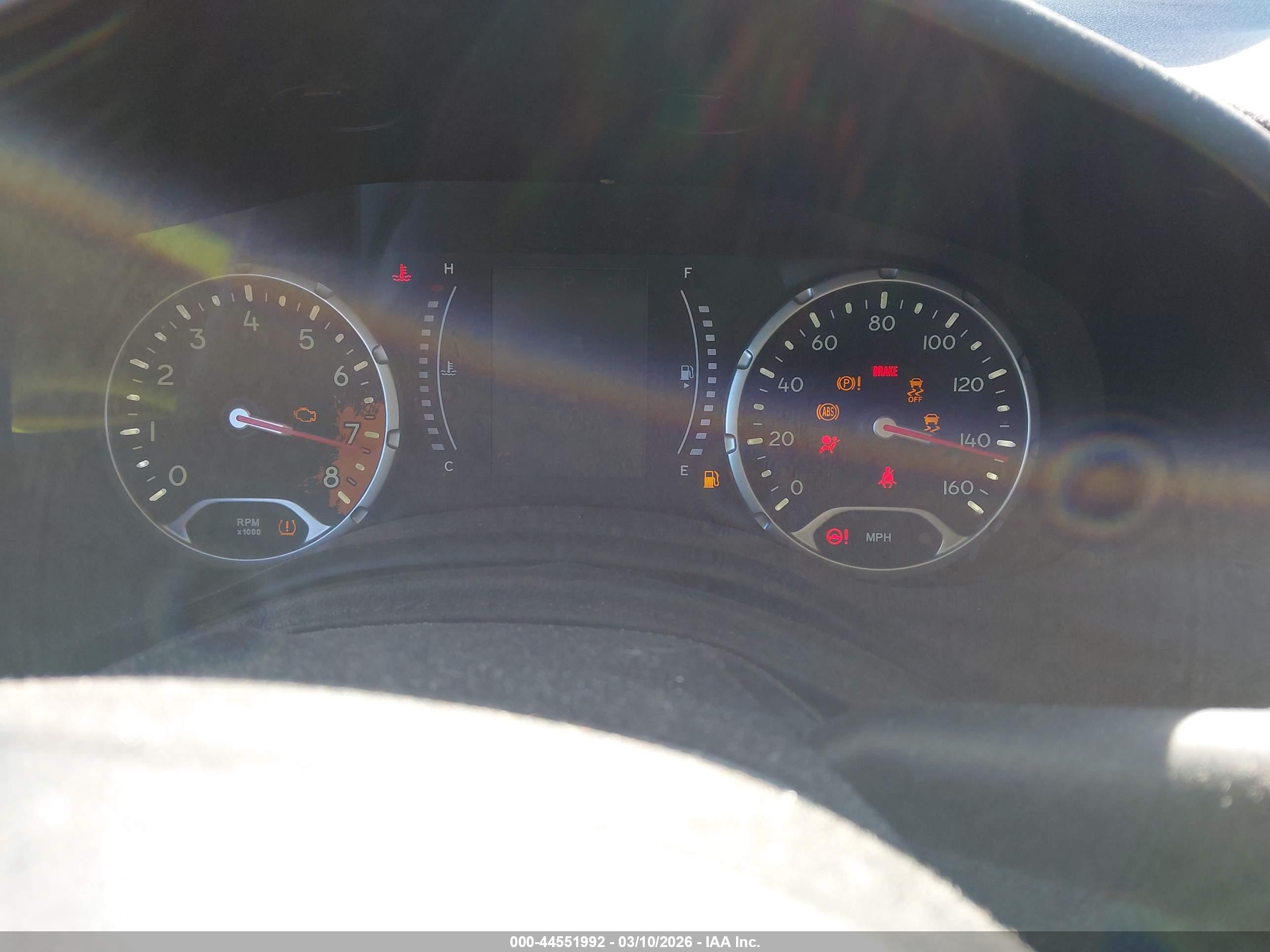 JEEP RENEGADE image 7