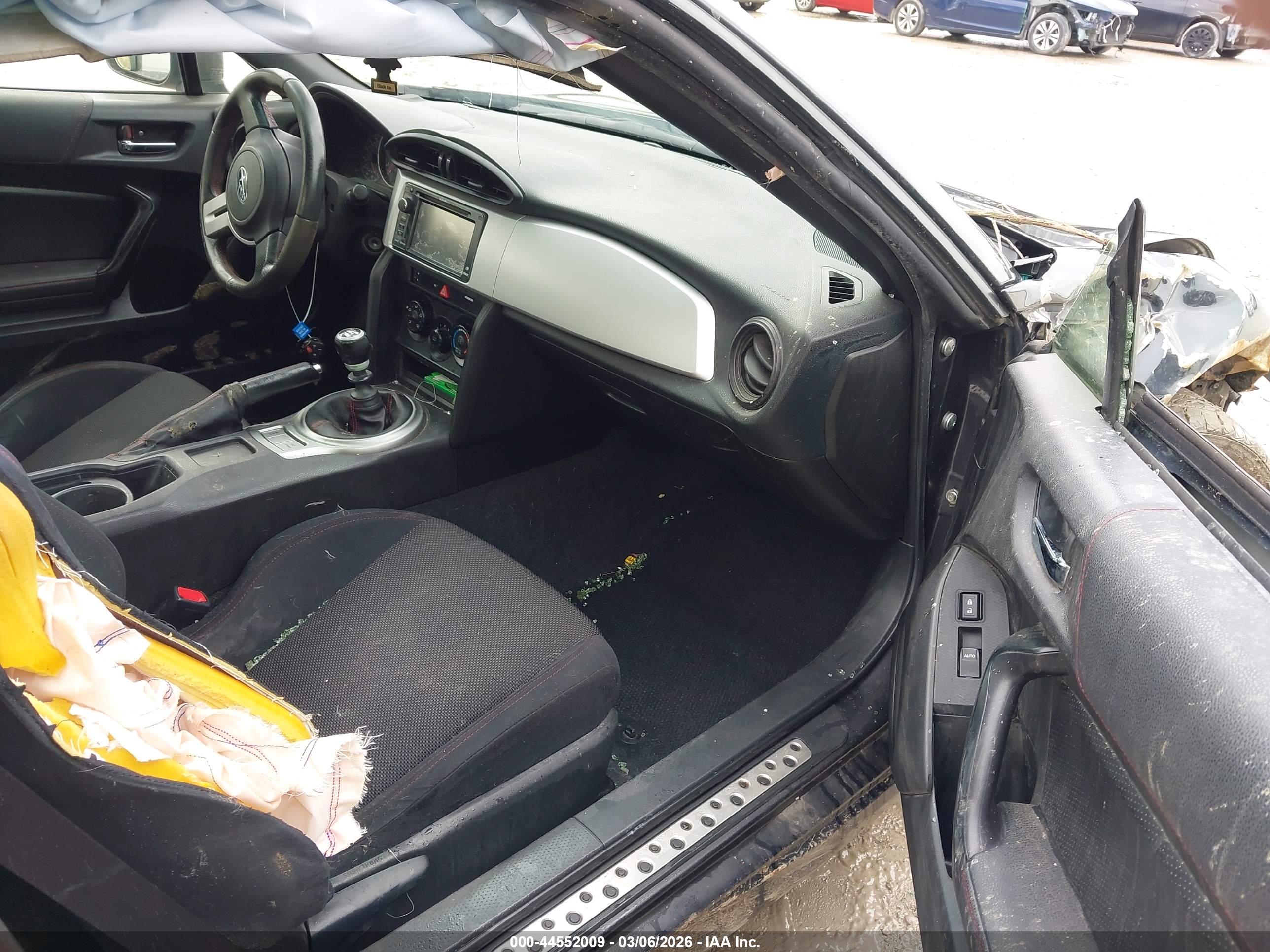 SUBARU BRZ image 5