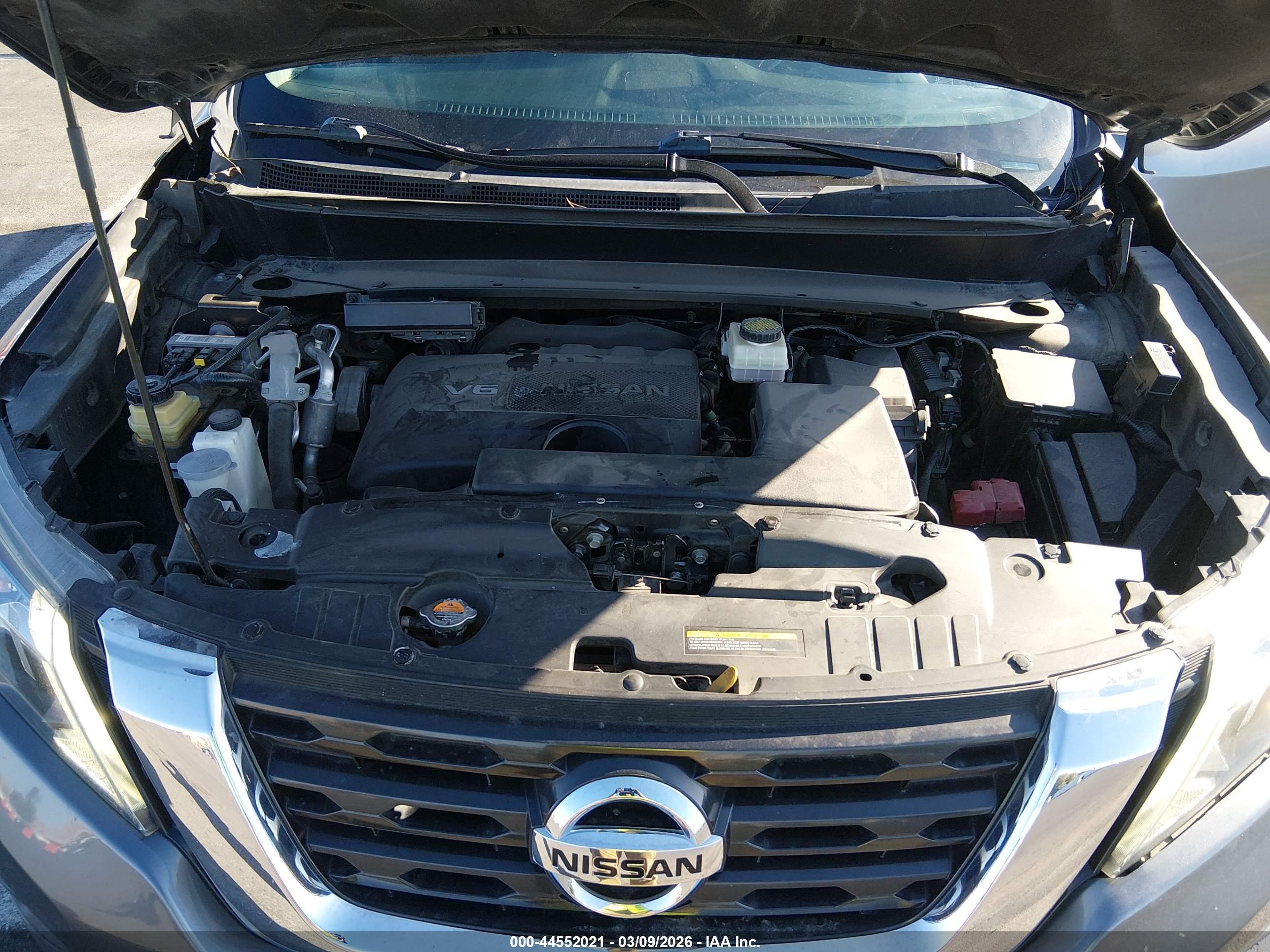 NISSAN PATHFINDER image 10
