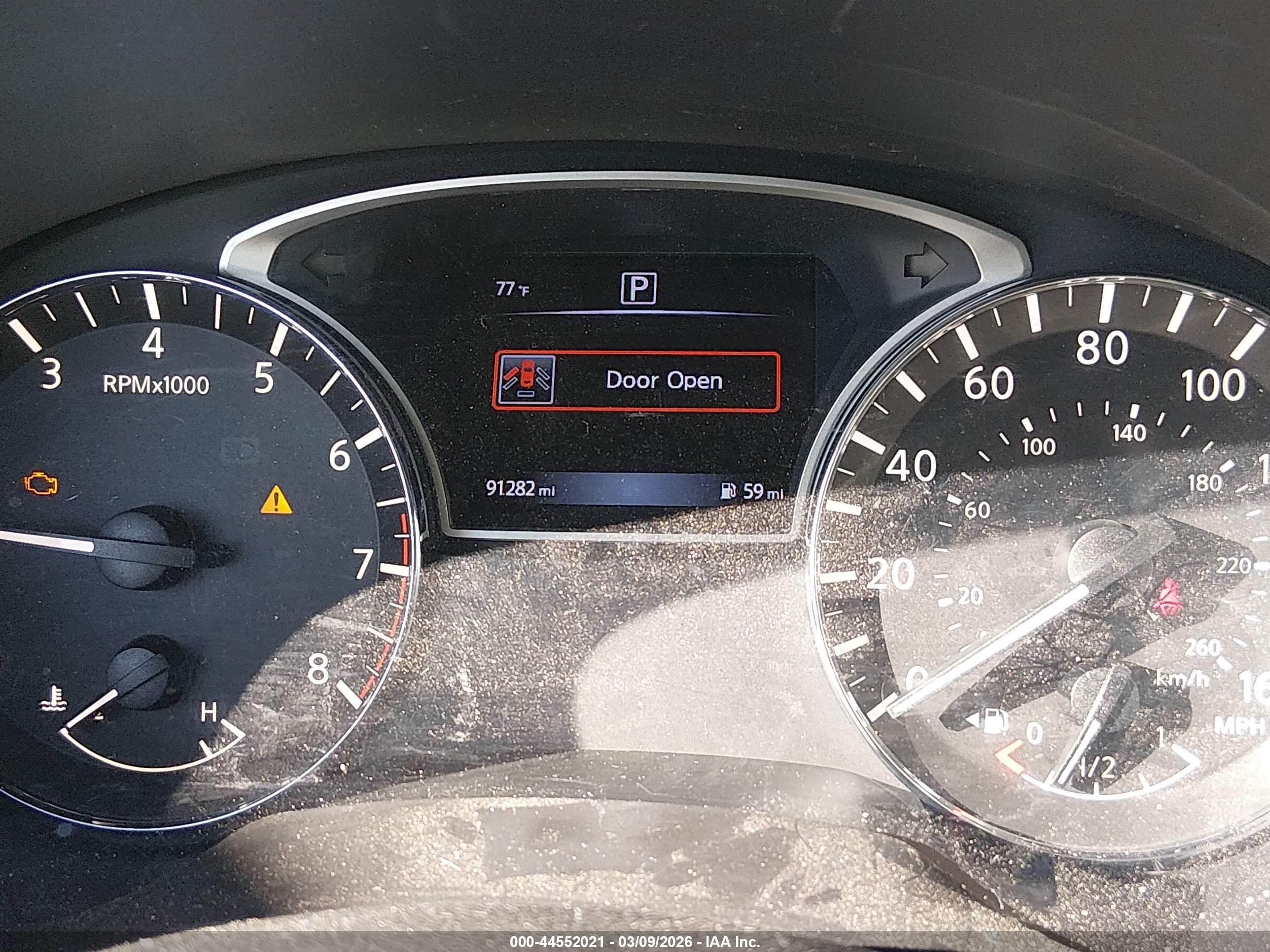 NISSAN PATHFINDER image 7