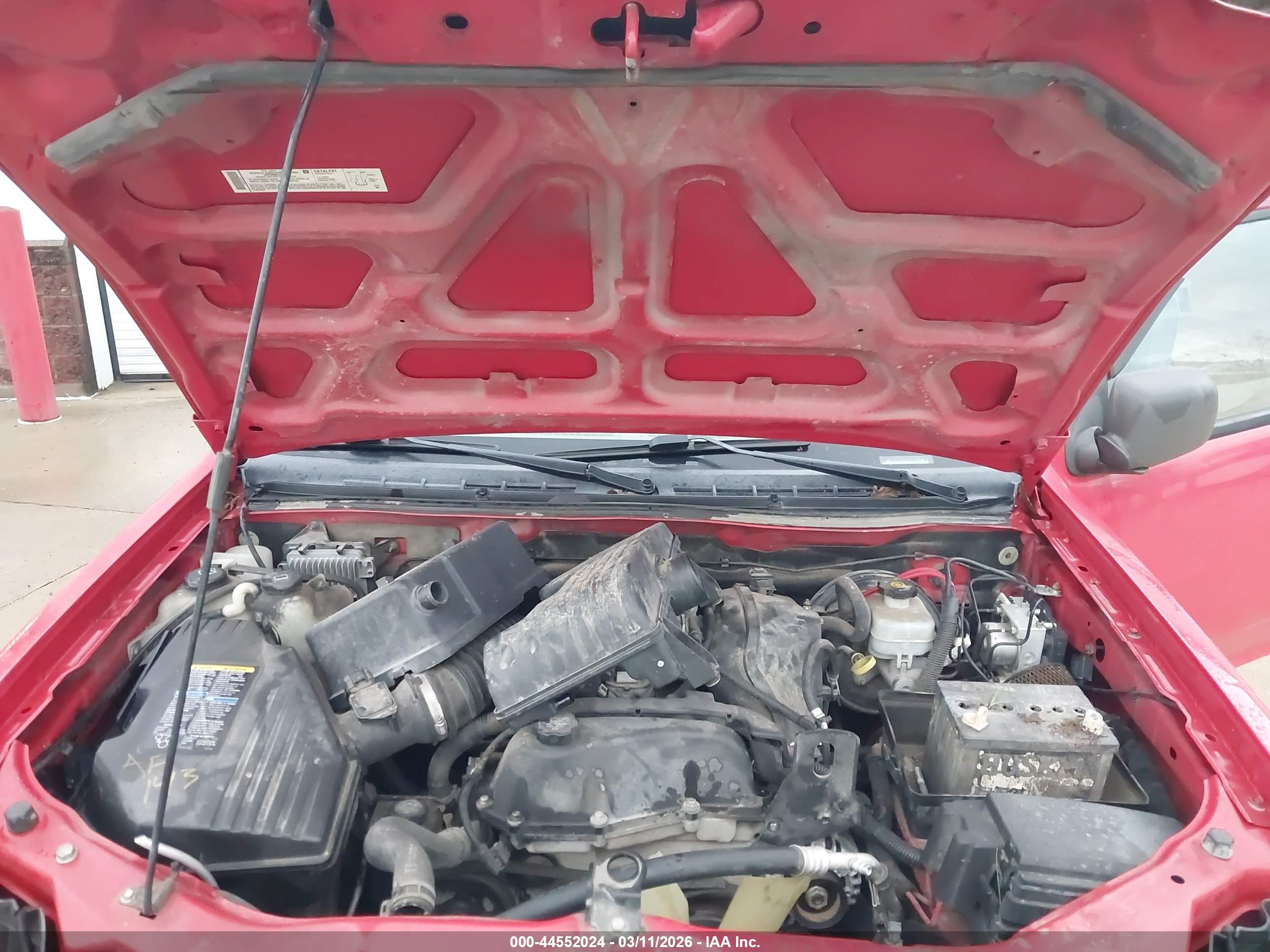 CHEVROLET COLORADO image 10
