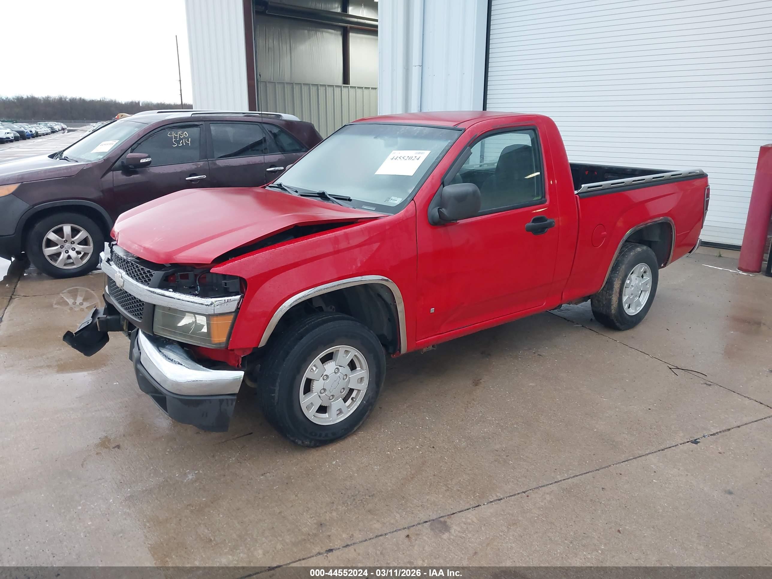 CHEVROLET COLORADO image 2