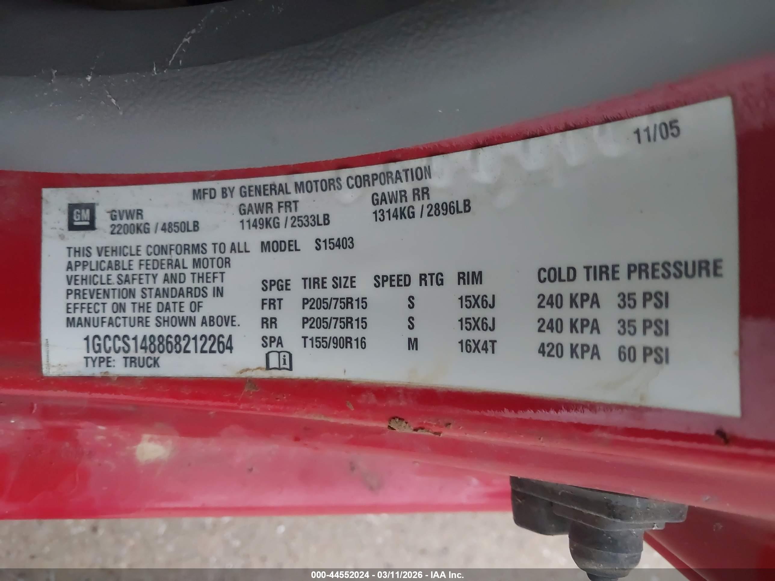 CHEVROLET COLORADO image 9