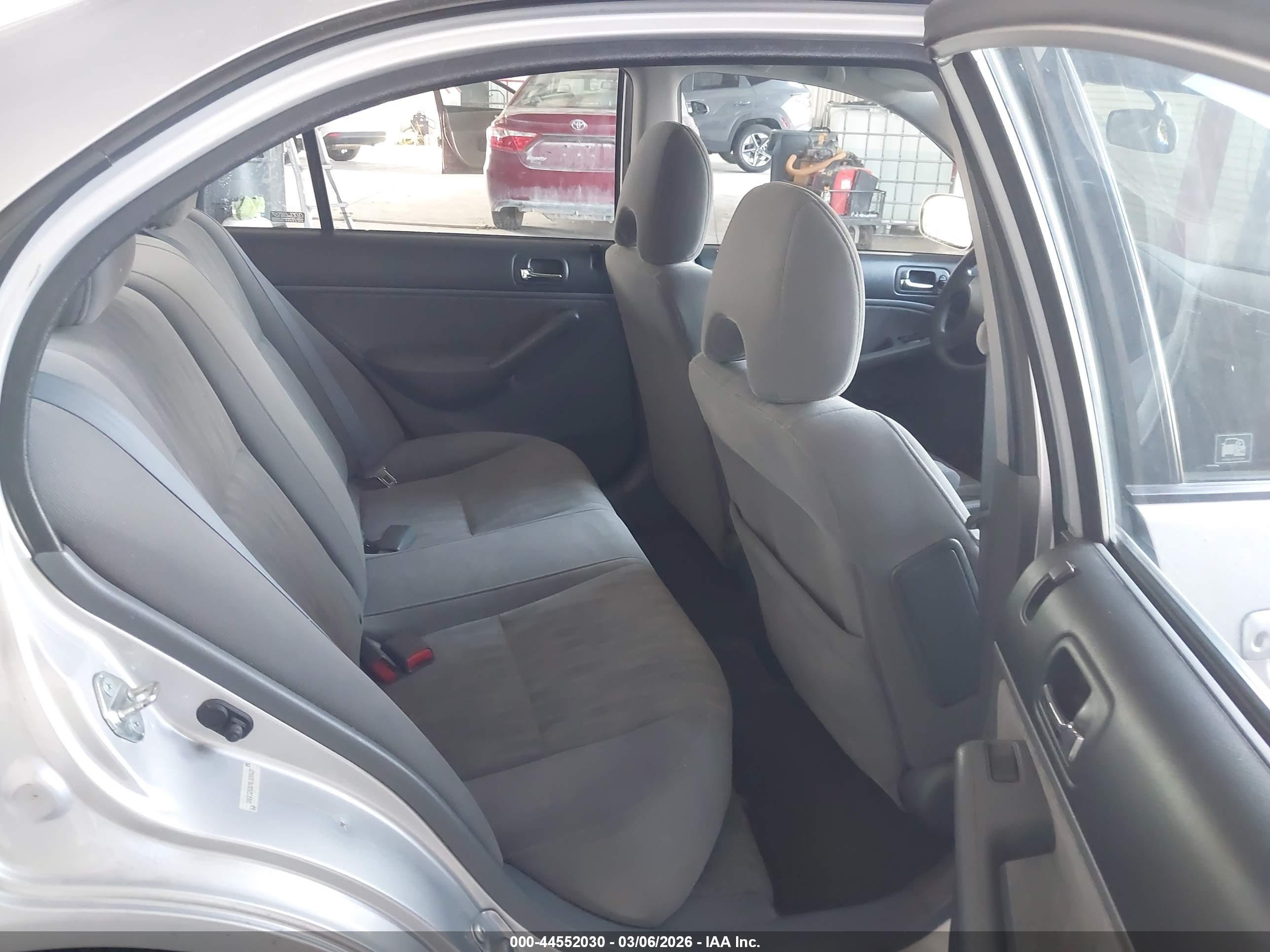 HONDA CIVIC image 8