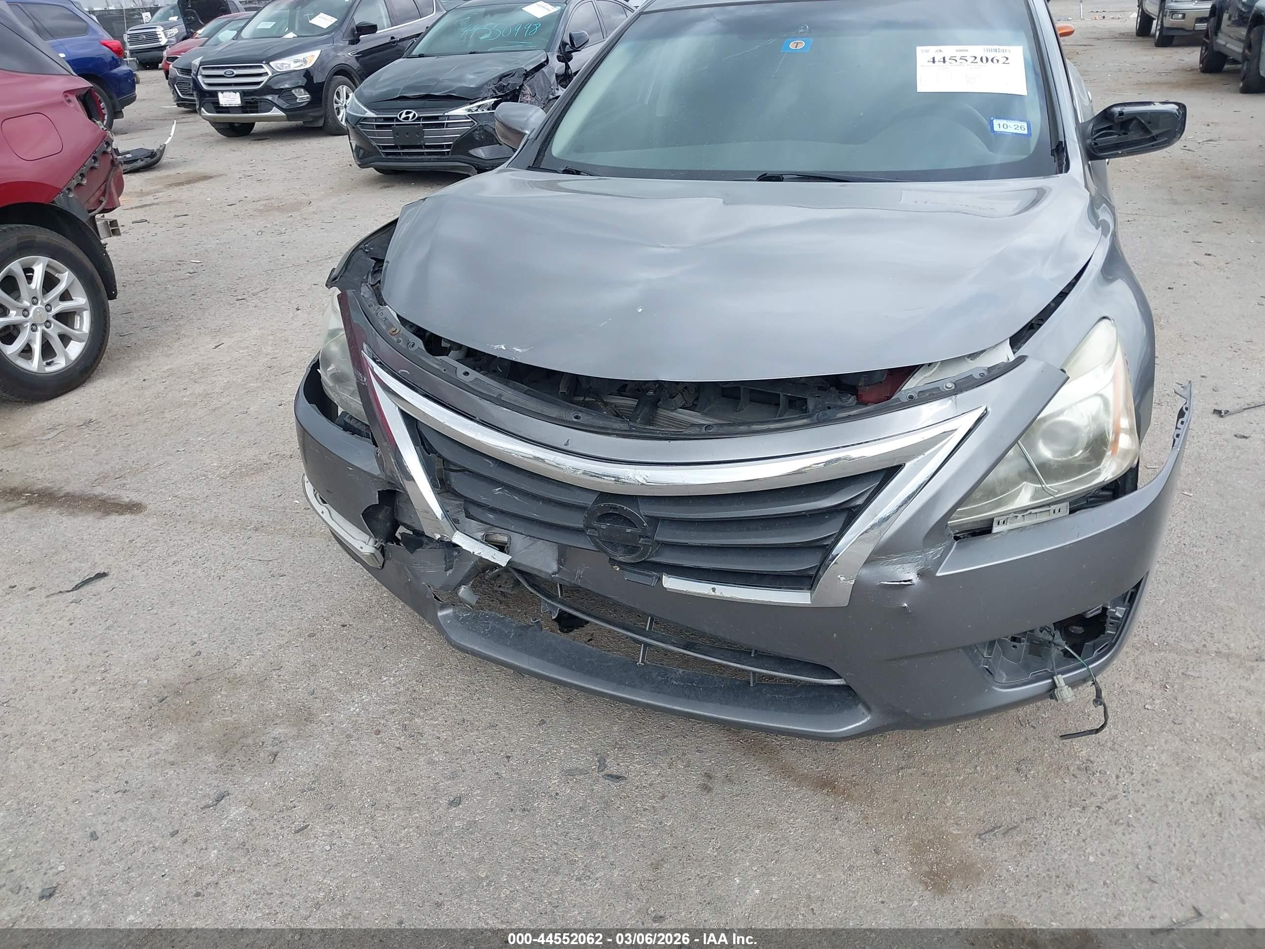 NISSAN ALTIMA image 6