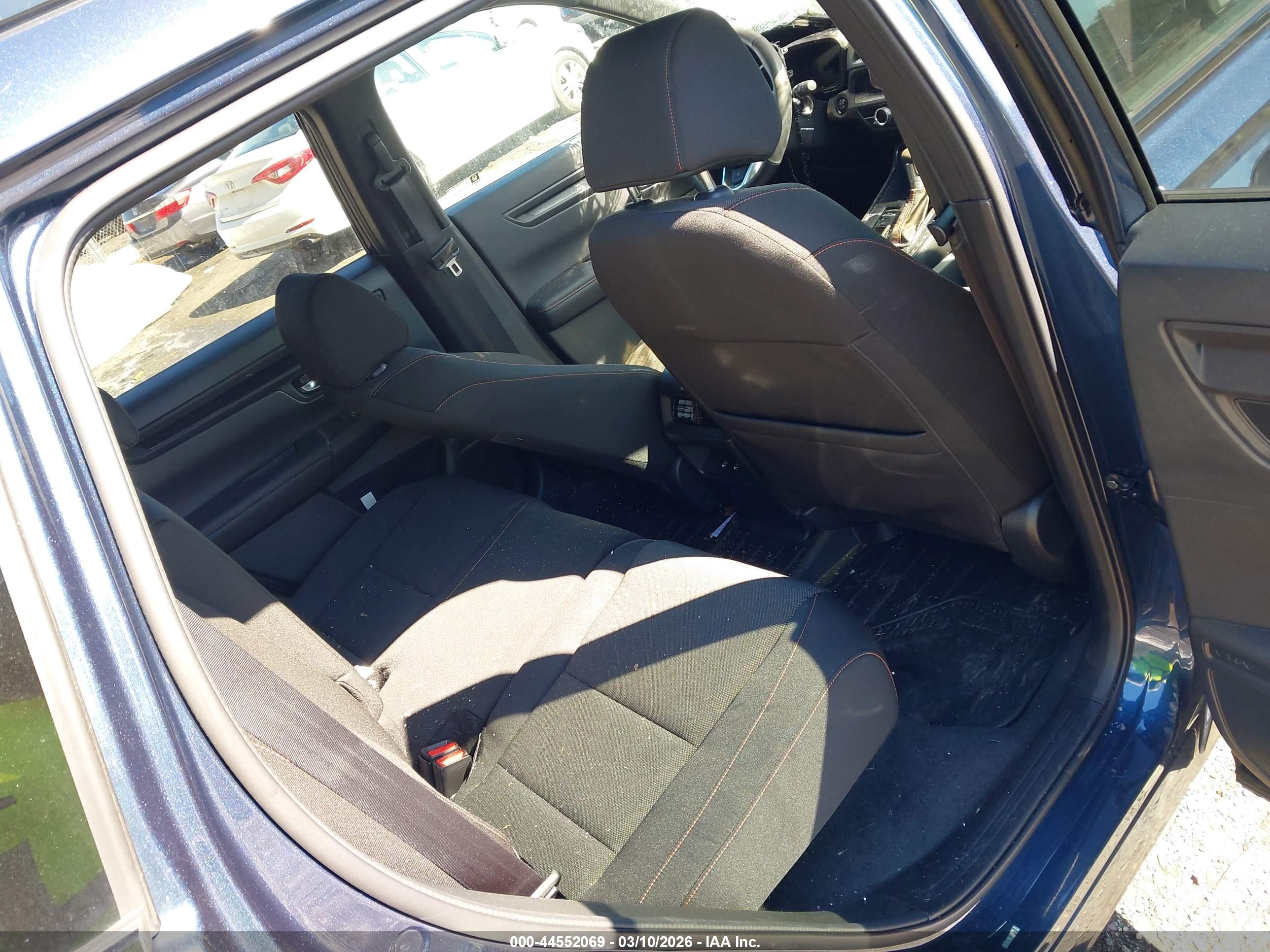 HONDA CR-V image 8