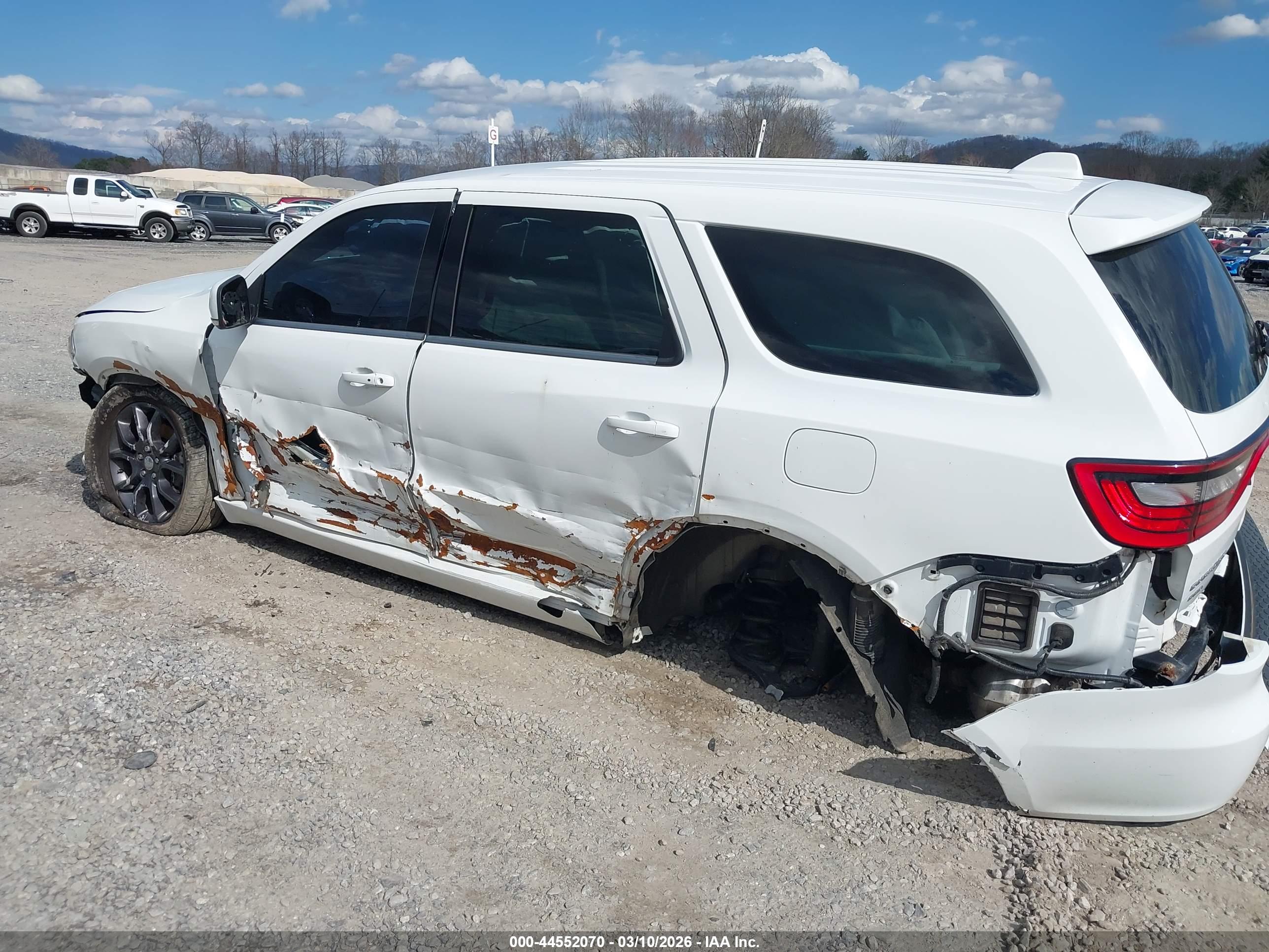 DODGE DURANGO image 6