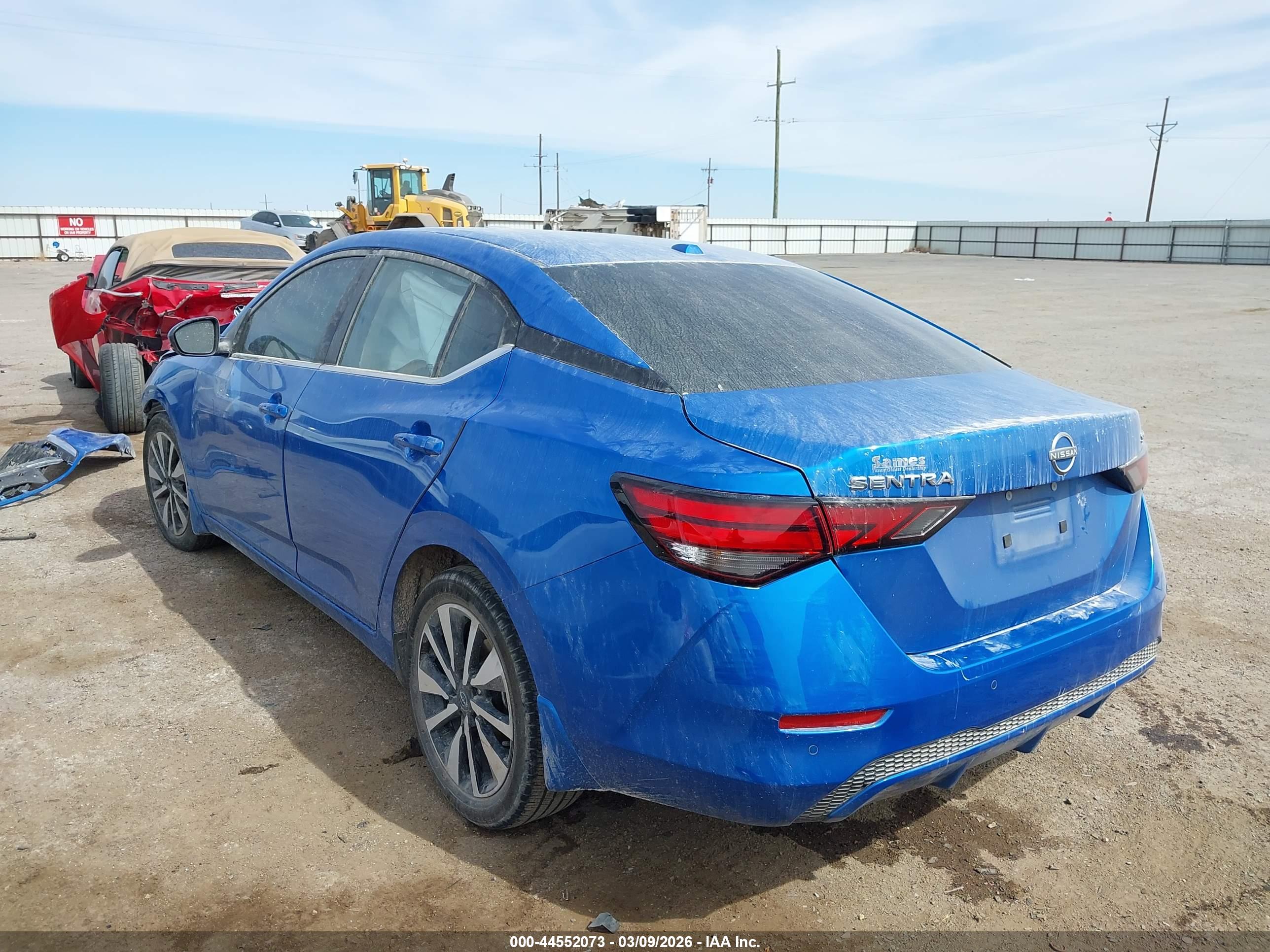 NISSAN SENTRA image 3