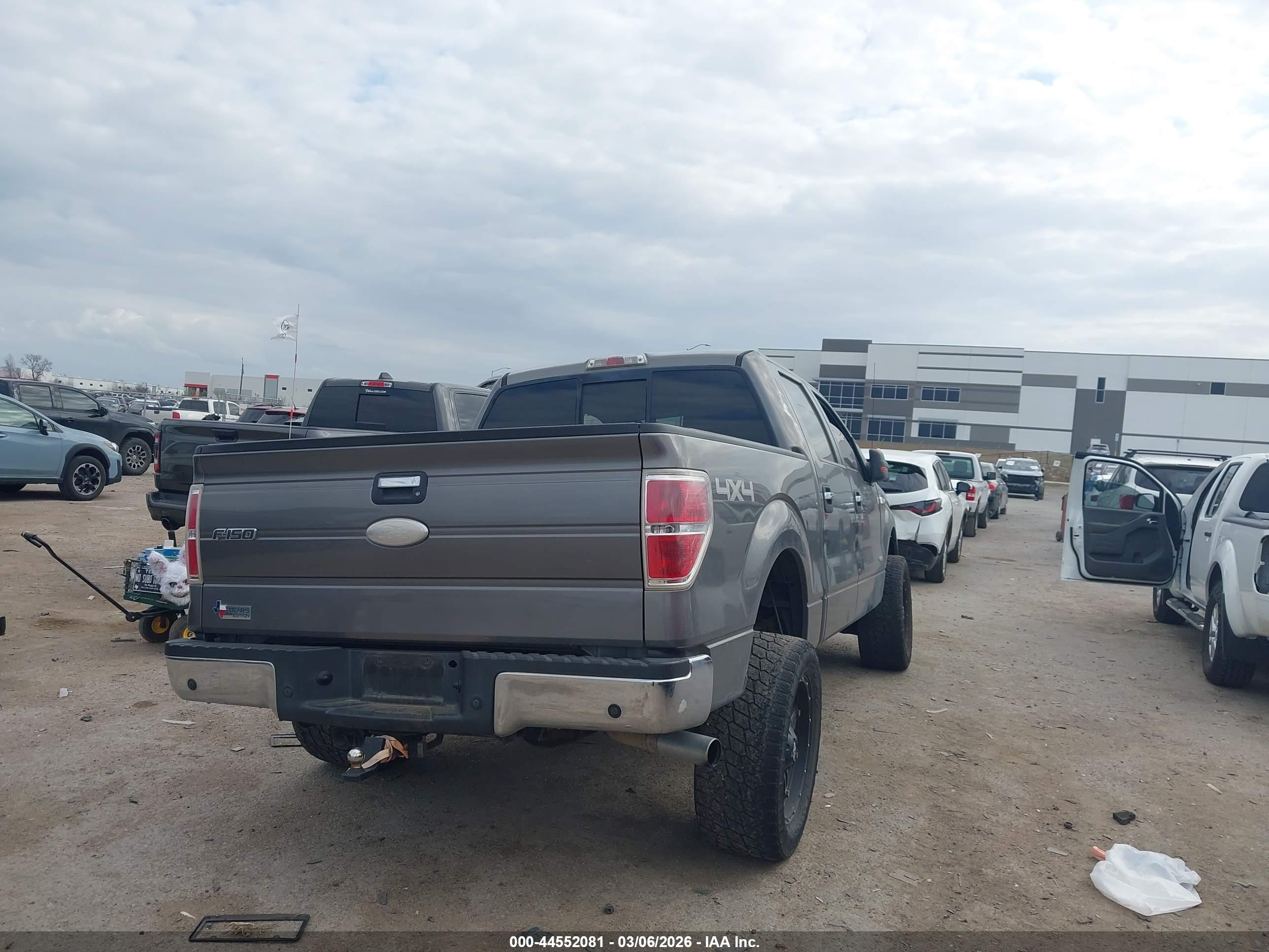 FORD F-150 image 4