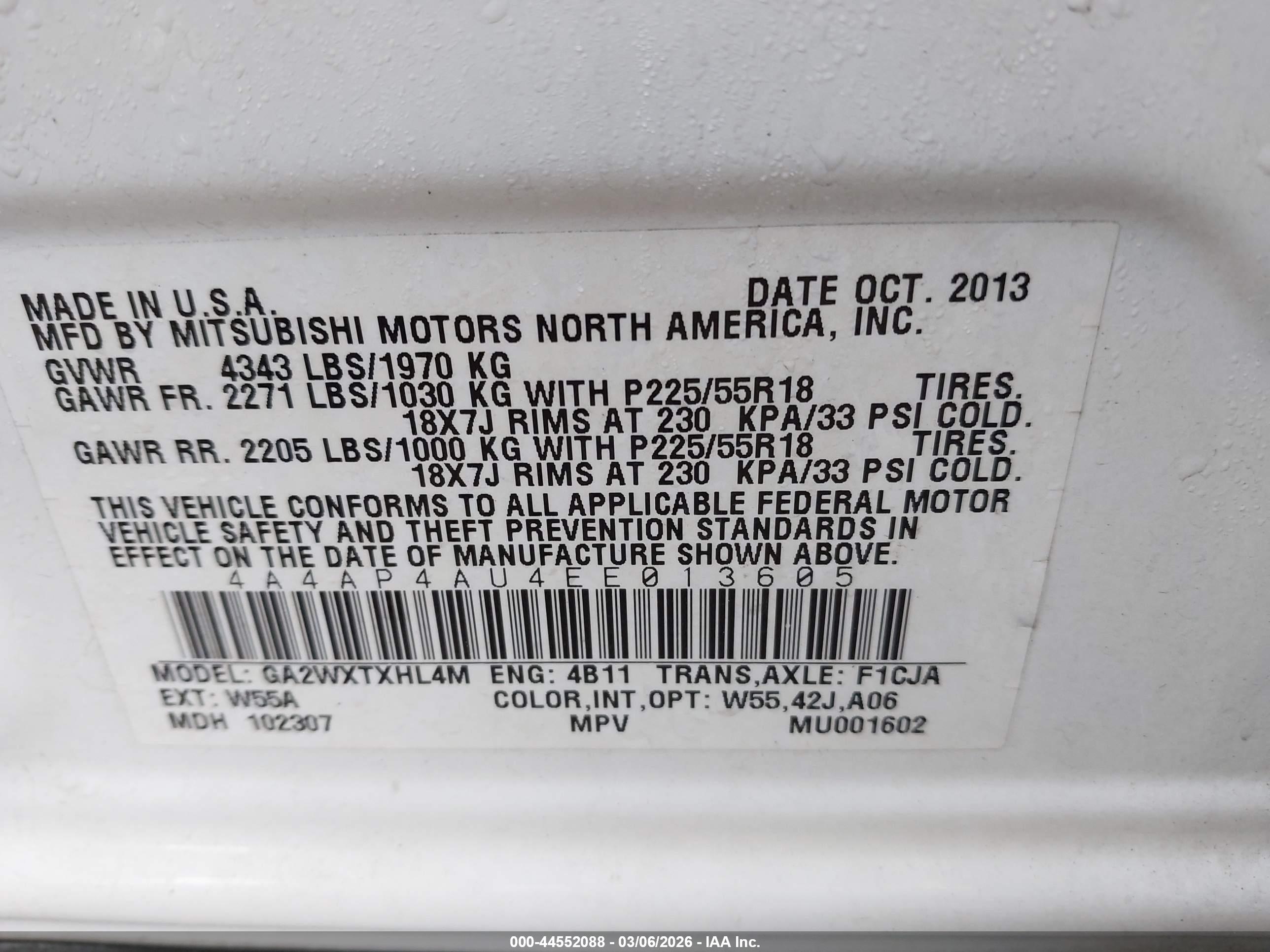 MITSUBISHI OUTLANDER image 9