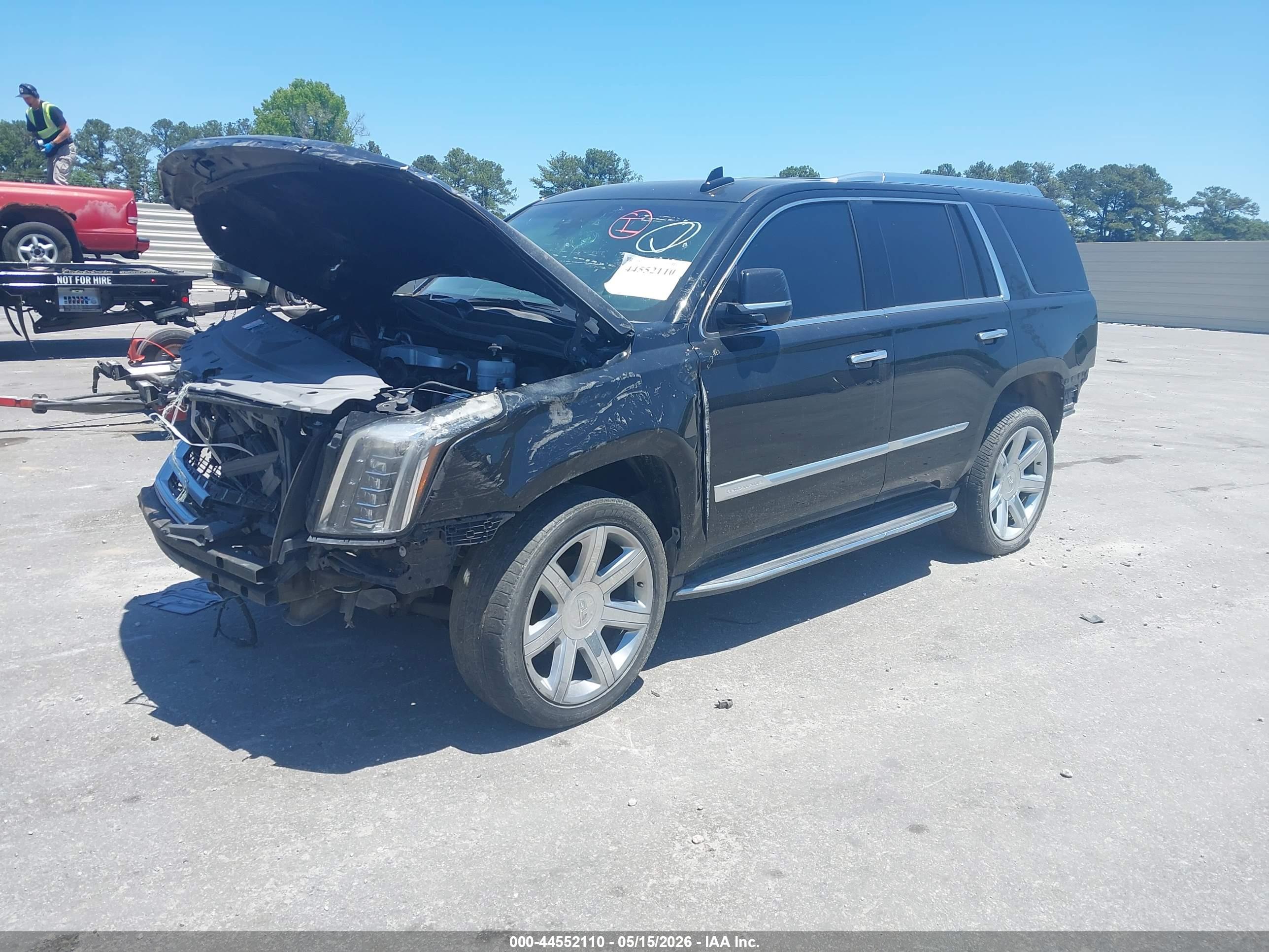 CADILLAC ESCALADE image 2