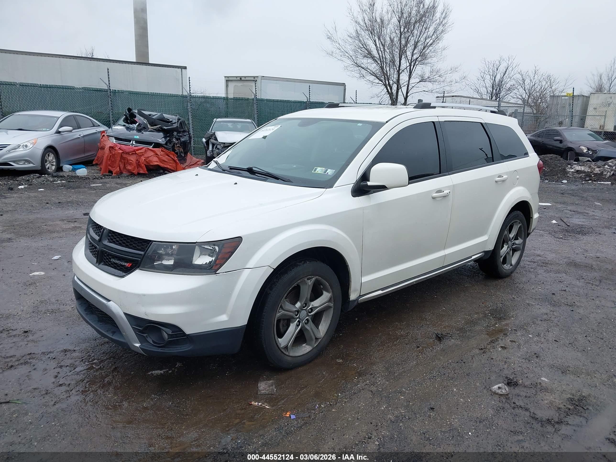 DODGE JOURNEY image 2