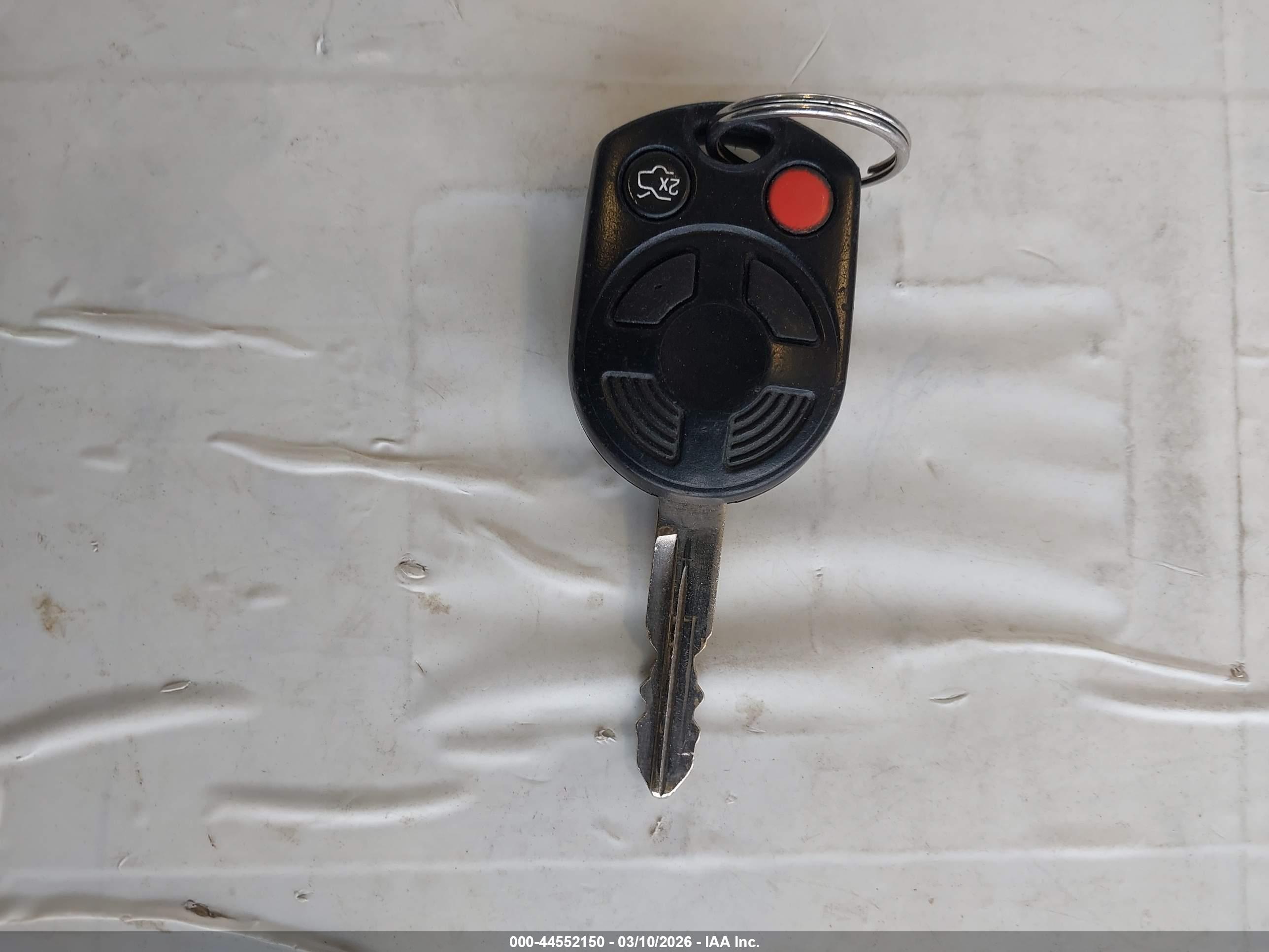 FORD ESCAPE image 11