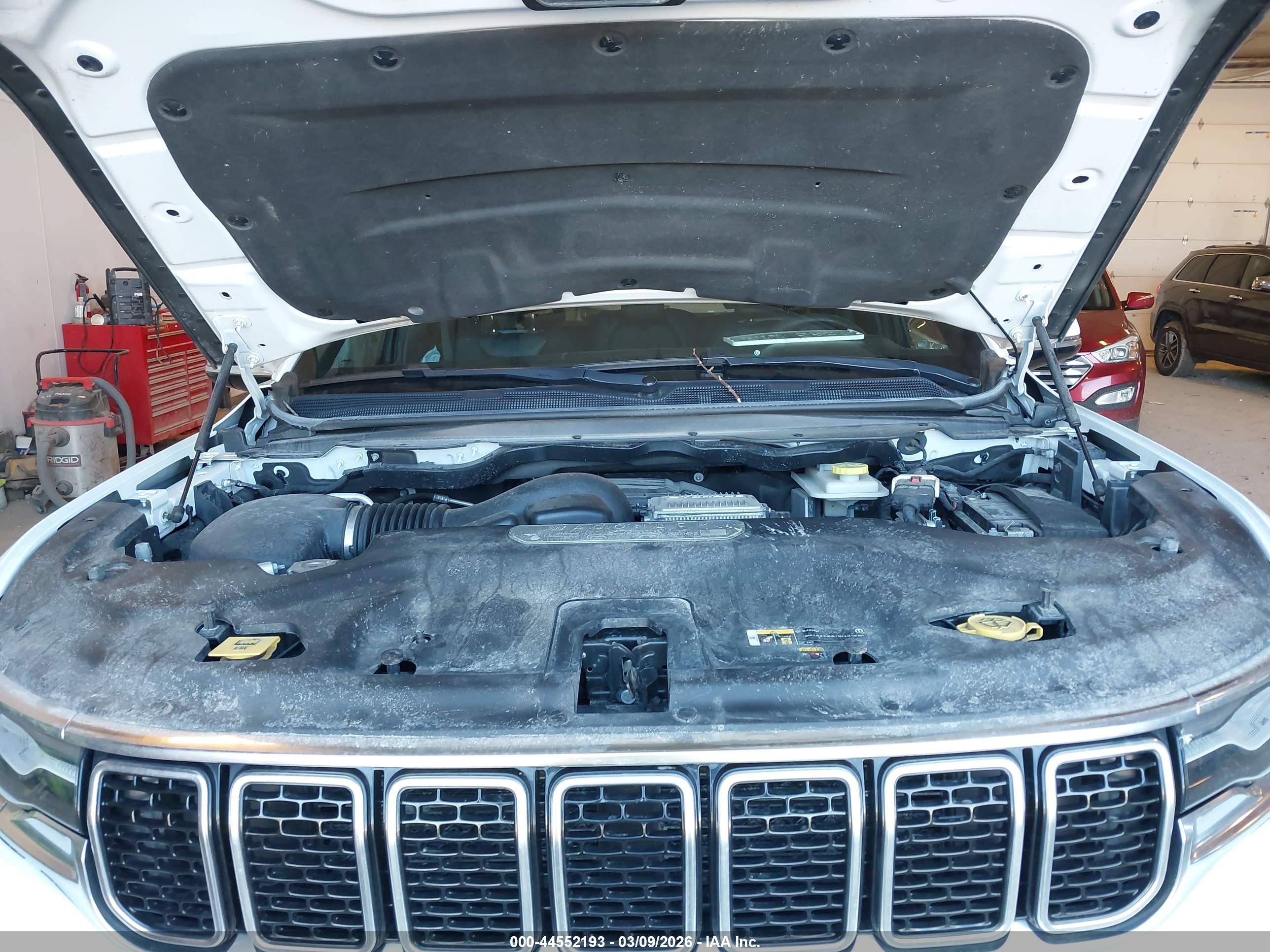 JEEP WAGONEER image 10