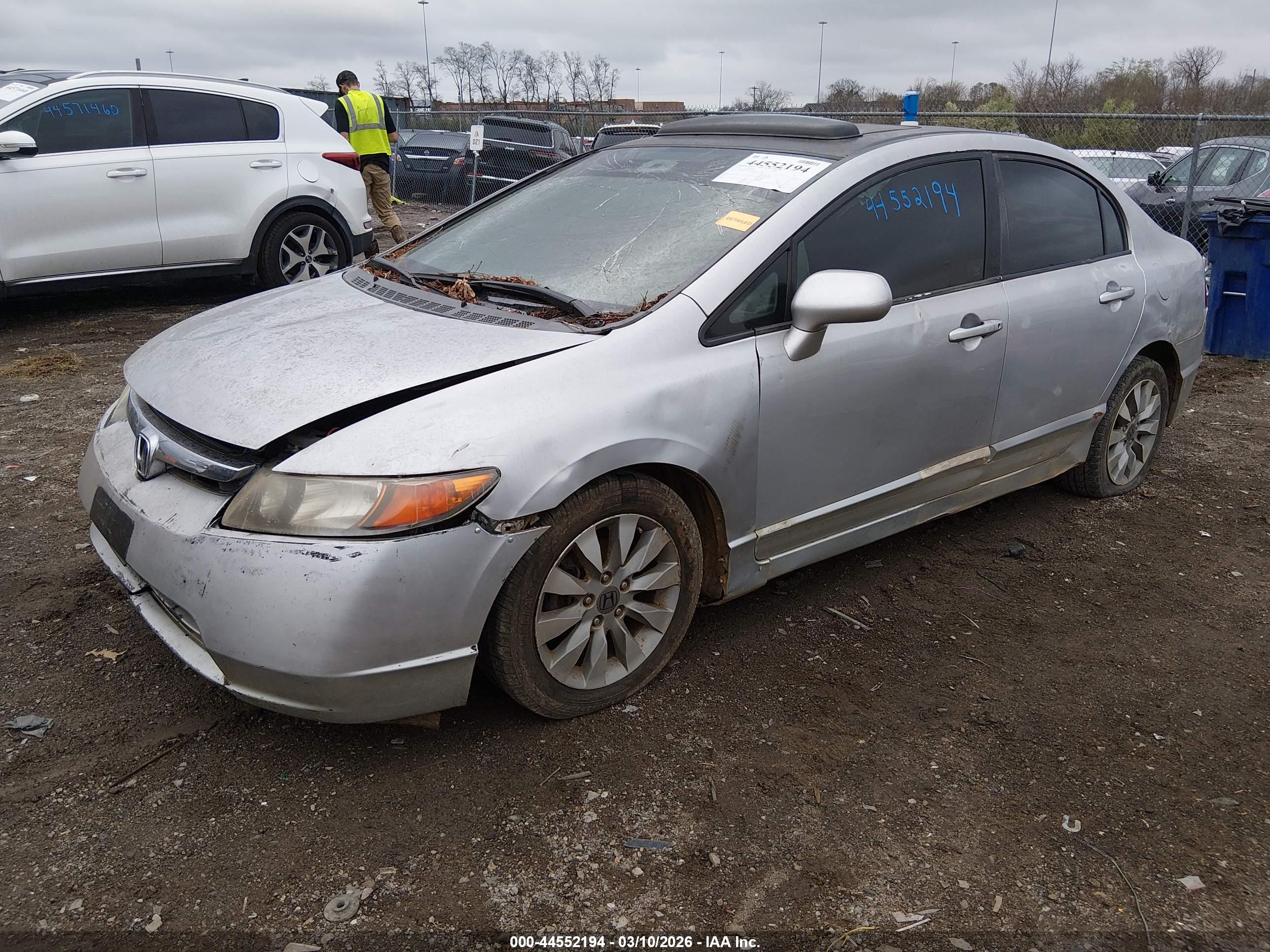 HONDA CIVIC image 2