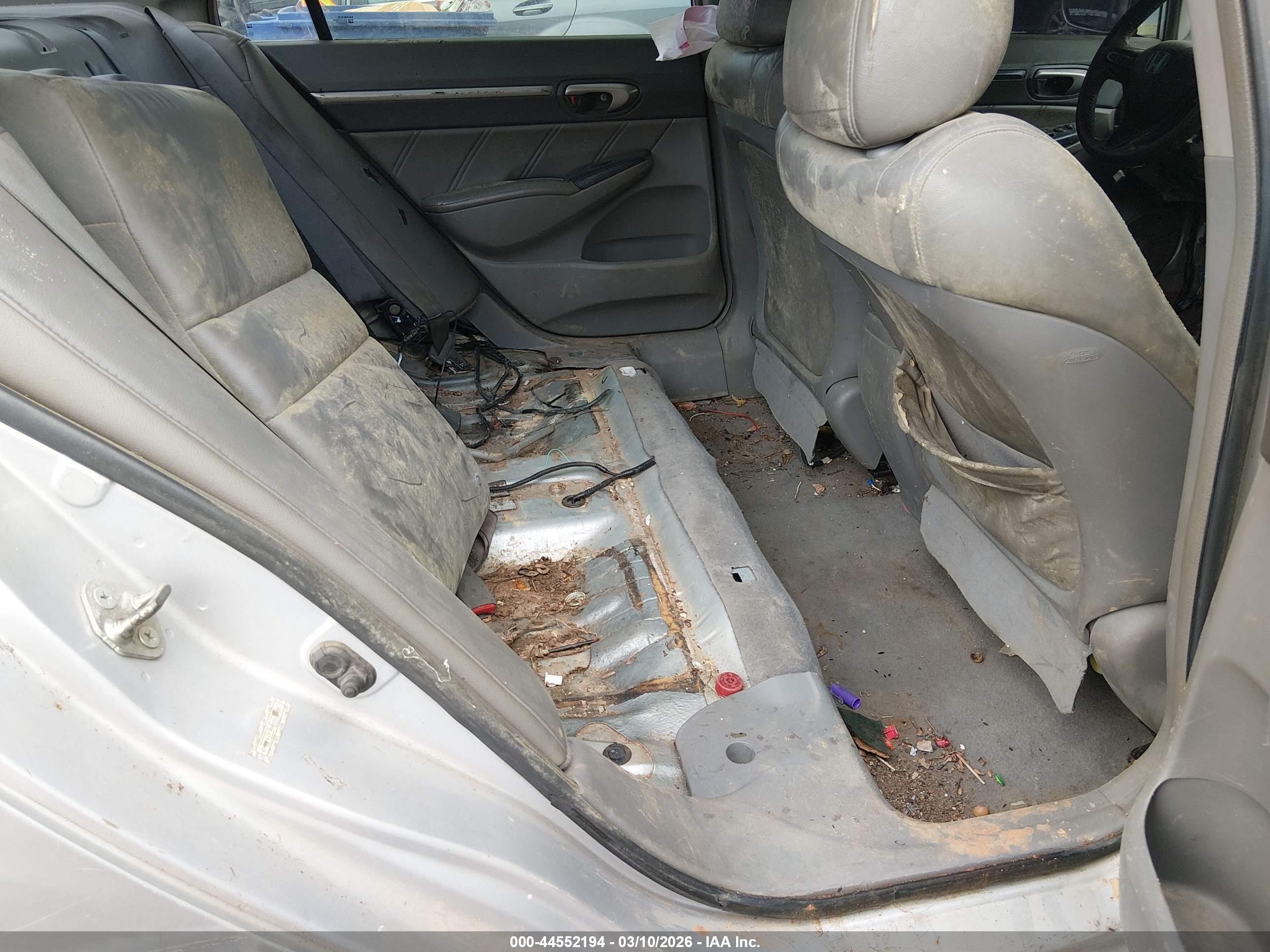HONDA CIVIC image 8
