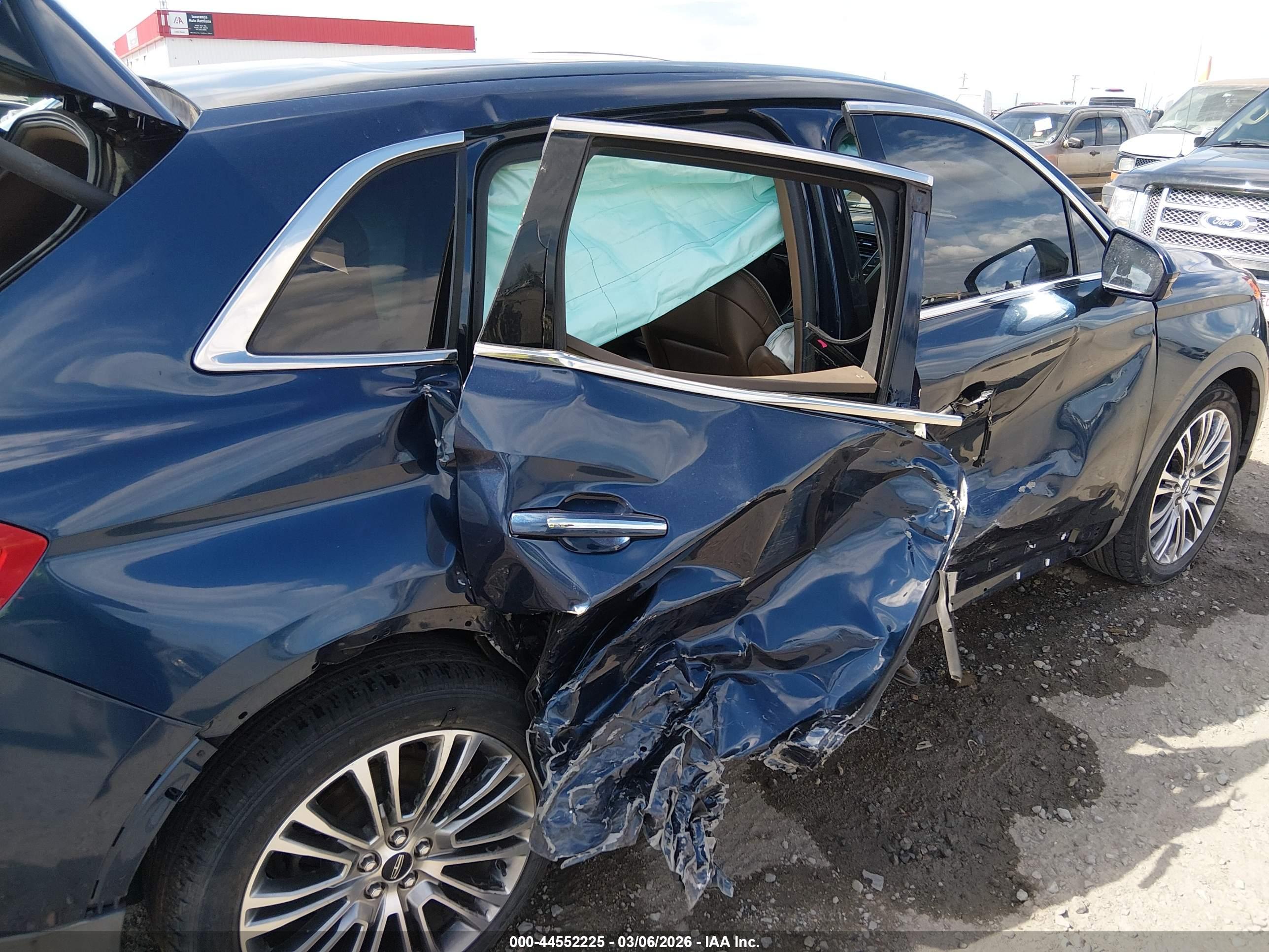 LINCOLN MKX image 6