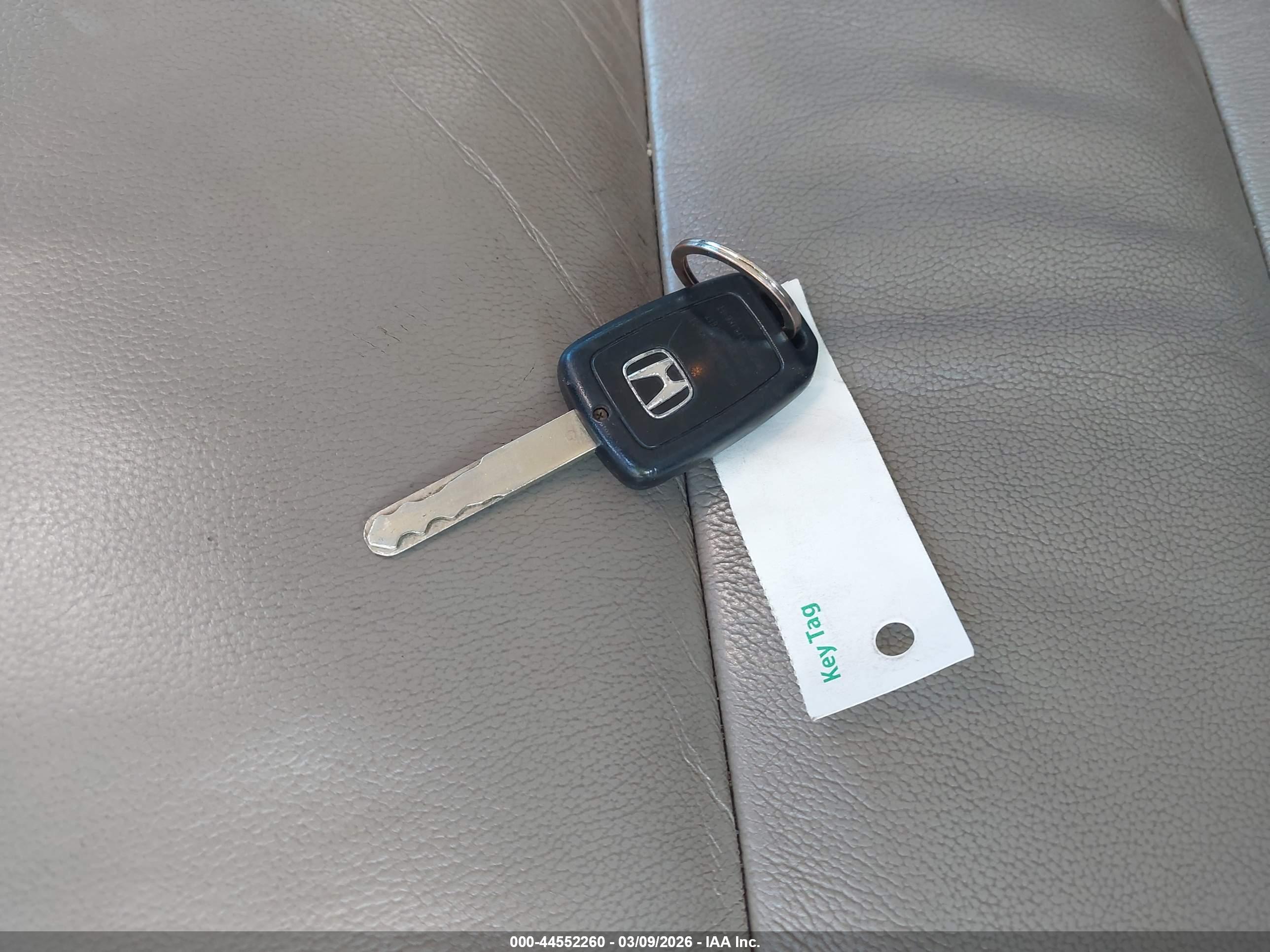 HONDA CR-V image 11
