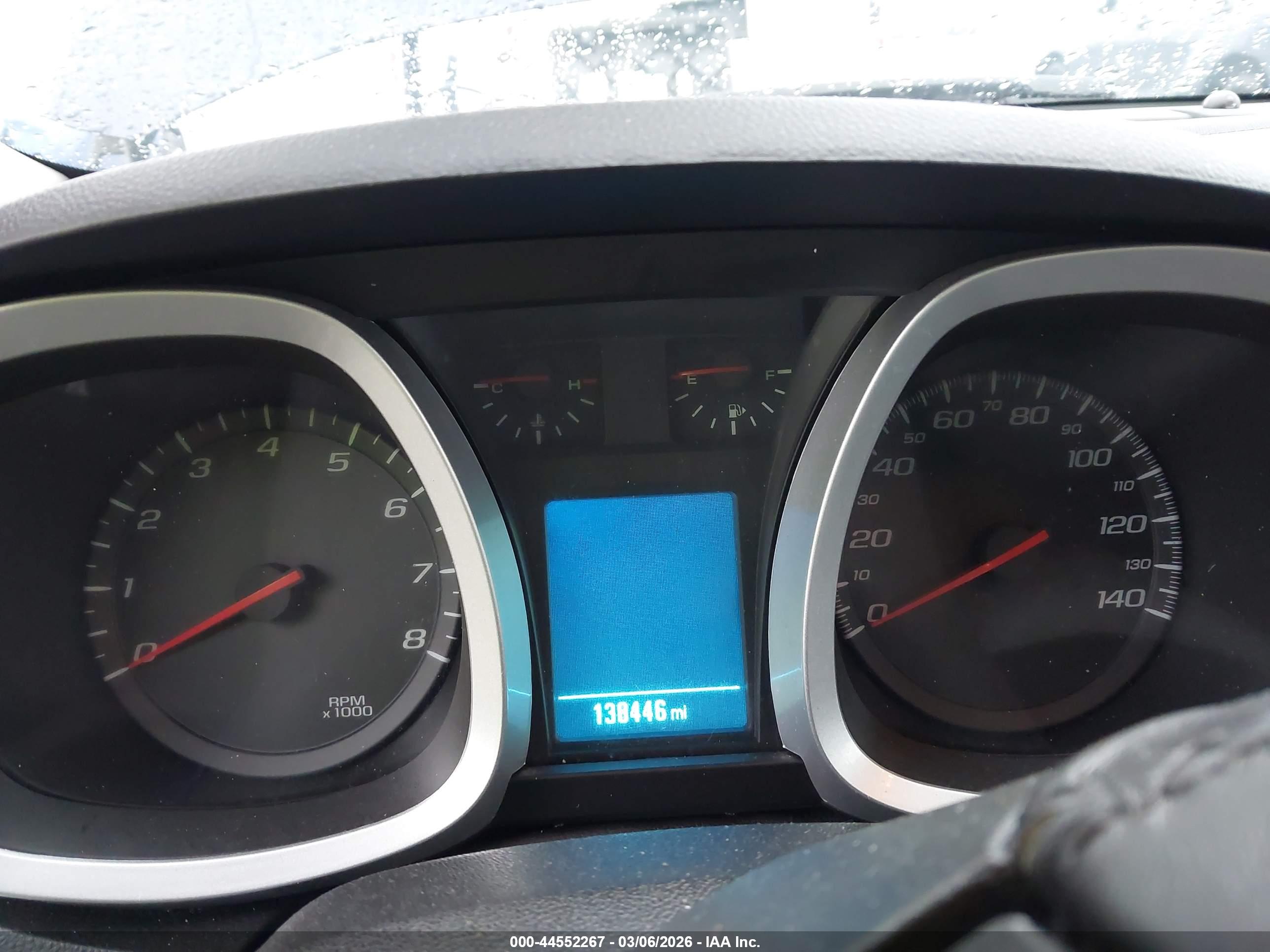 CHEVROLET EQUINOX image 7