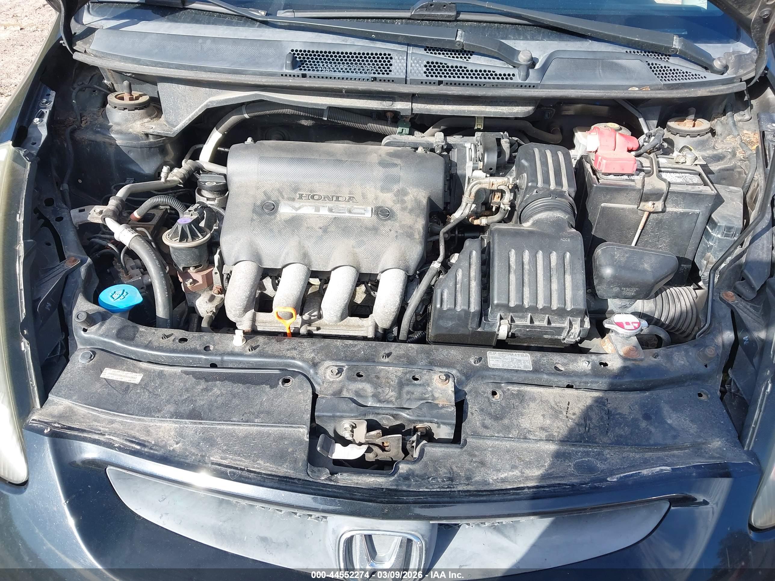HONDA FIT image 10
