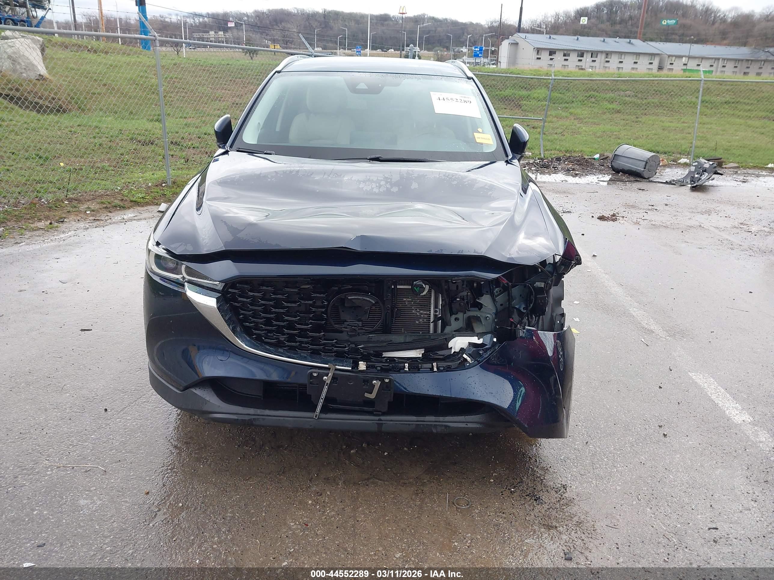 MAZDA CX-5 image 6