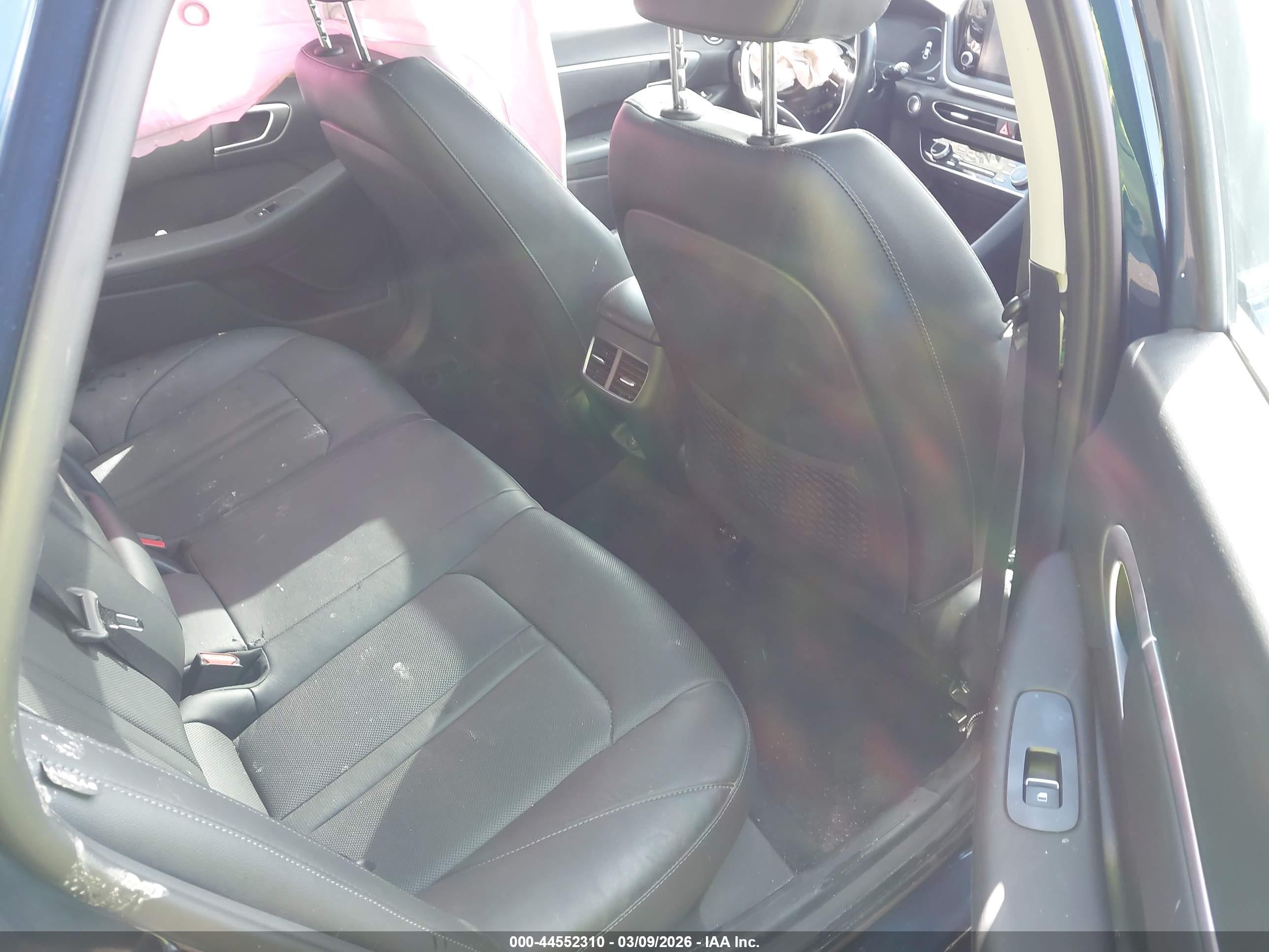 HYUNDAI SONATA image 8