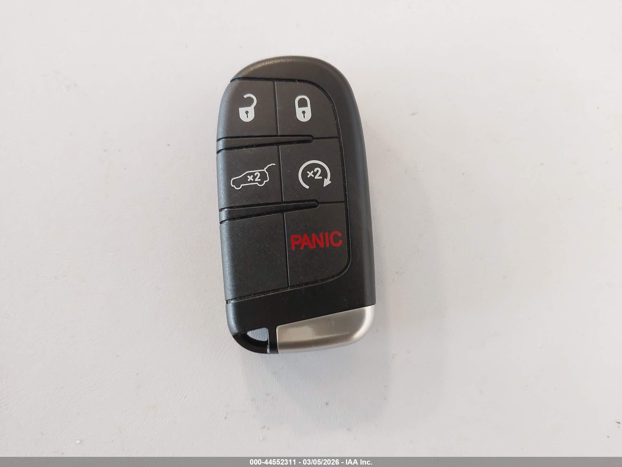 JEEP GRAND image 11