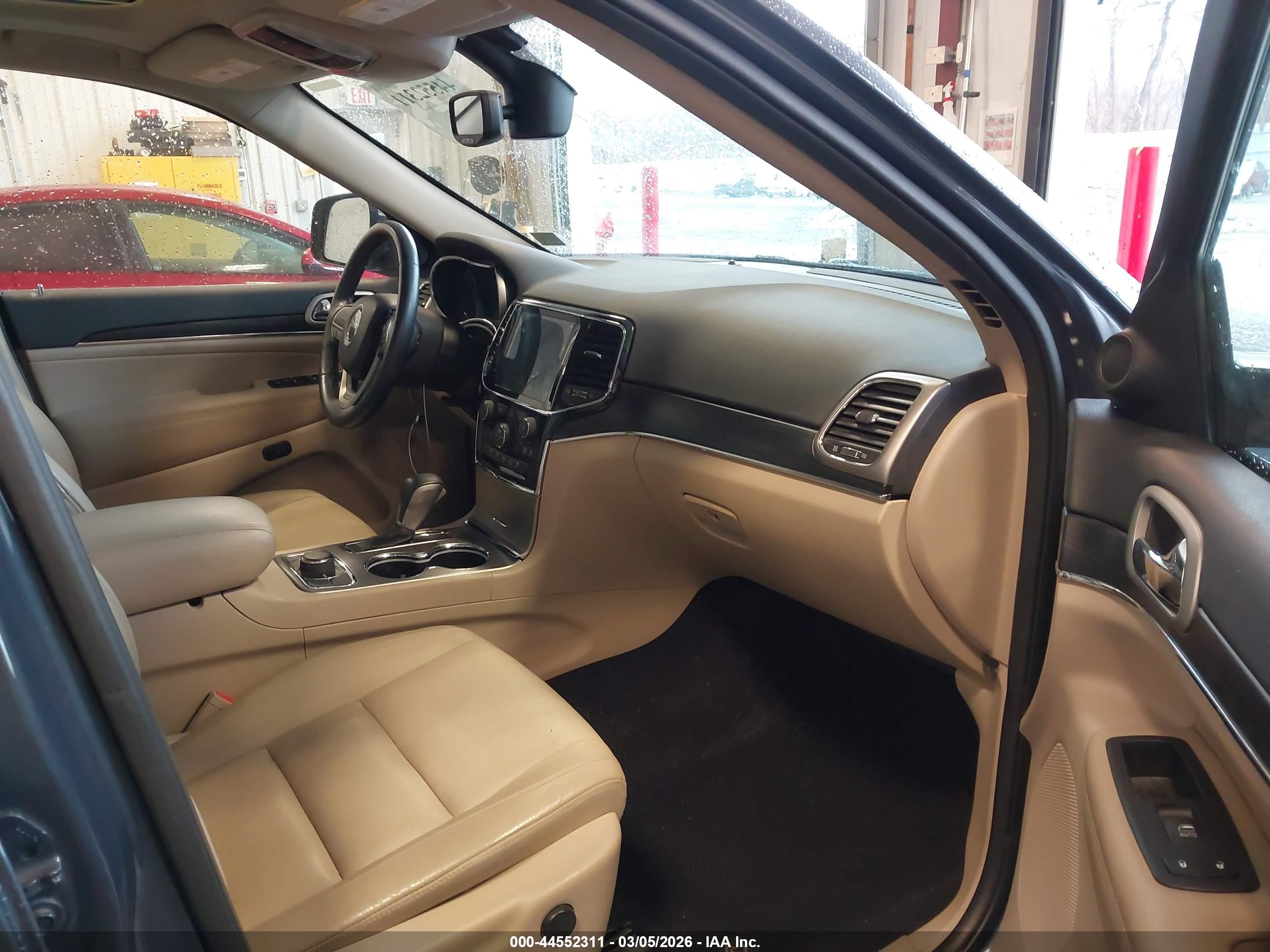 JEEP GRAND image 5