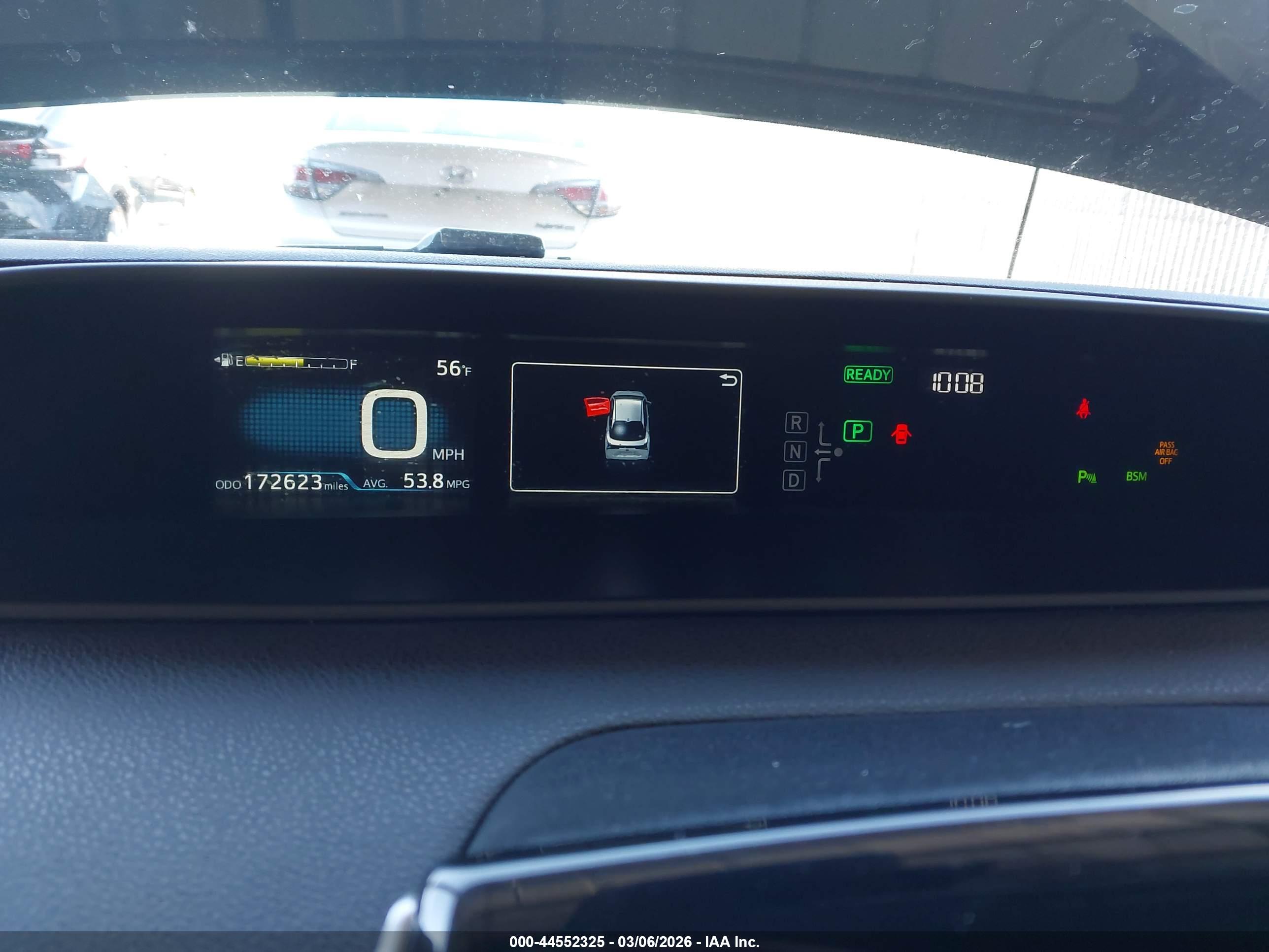 TOYOTA PRIUS image 7