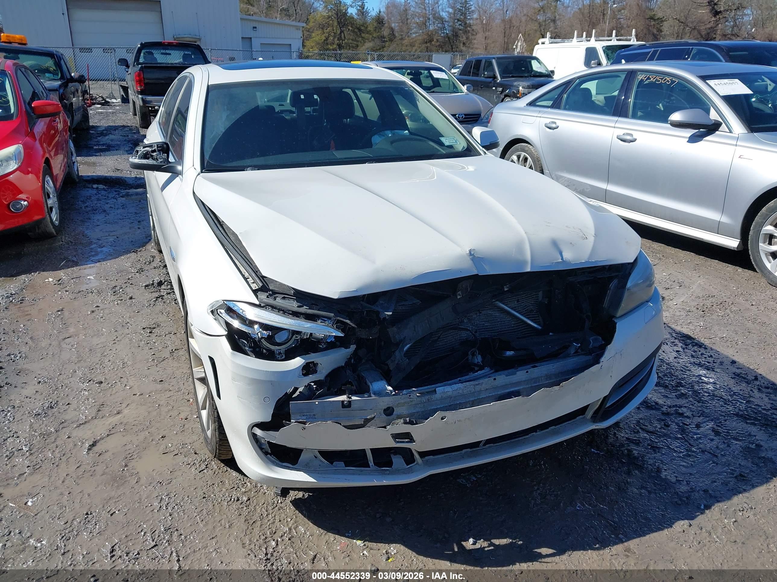 BMW 535I image 6